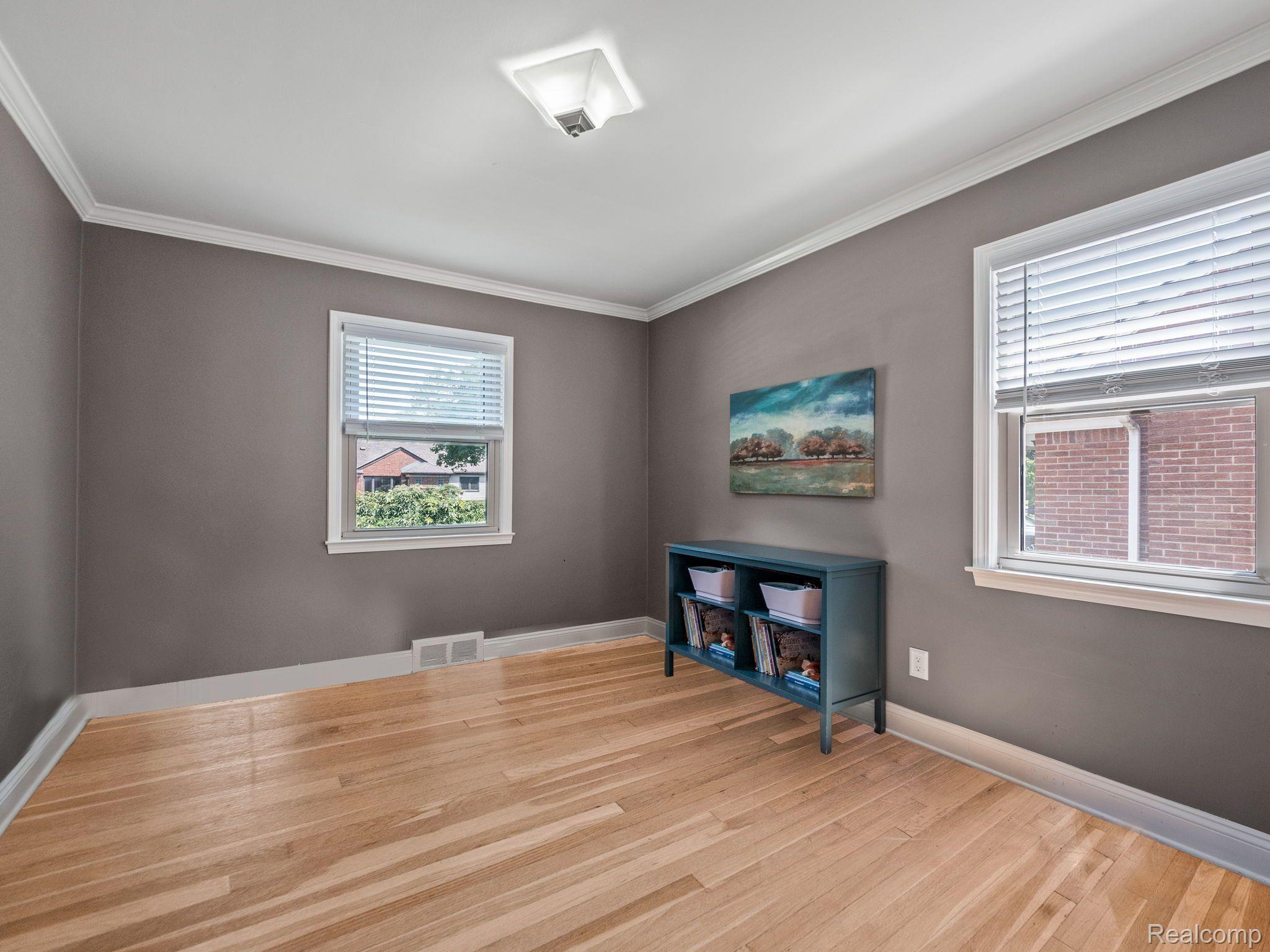 2806 PEMBROKE ROAD