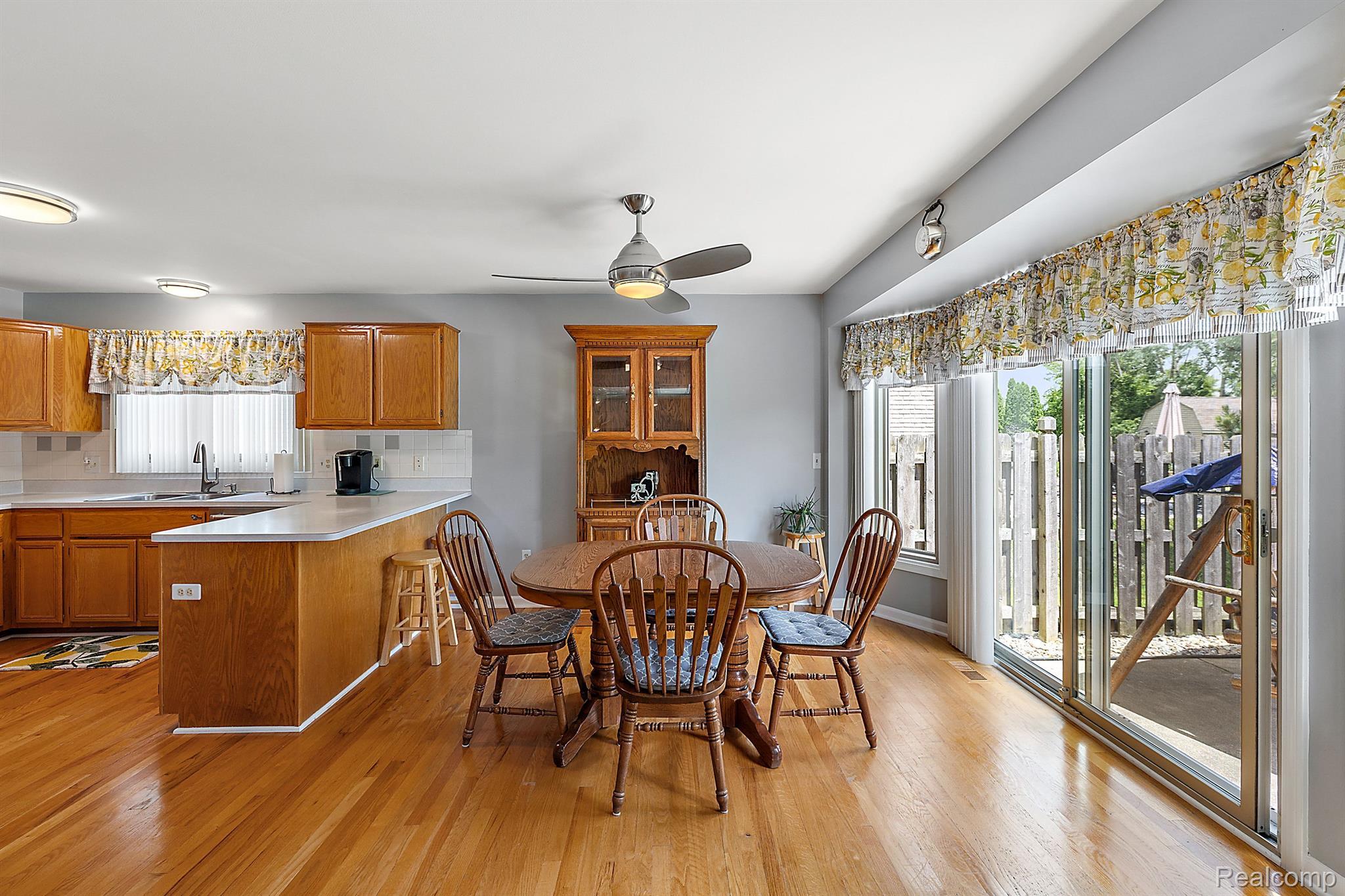 52696 MARY MARTIN DRIVE