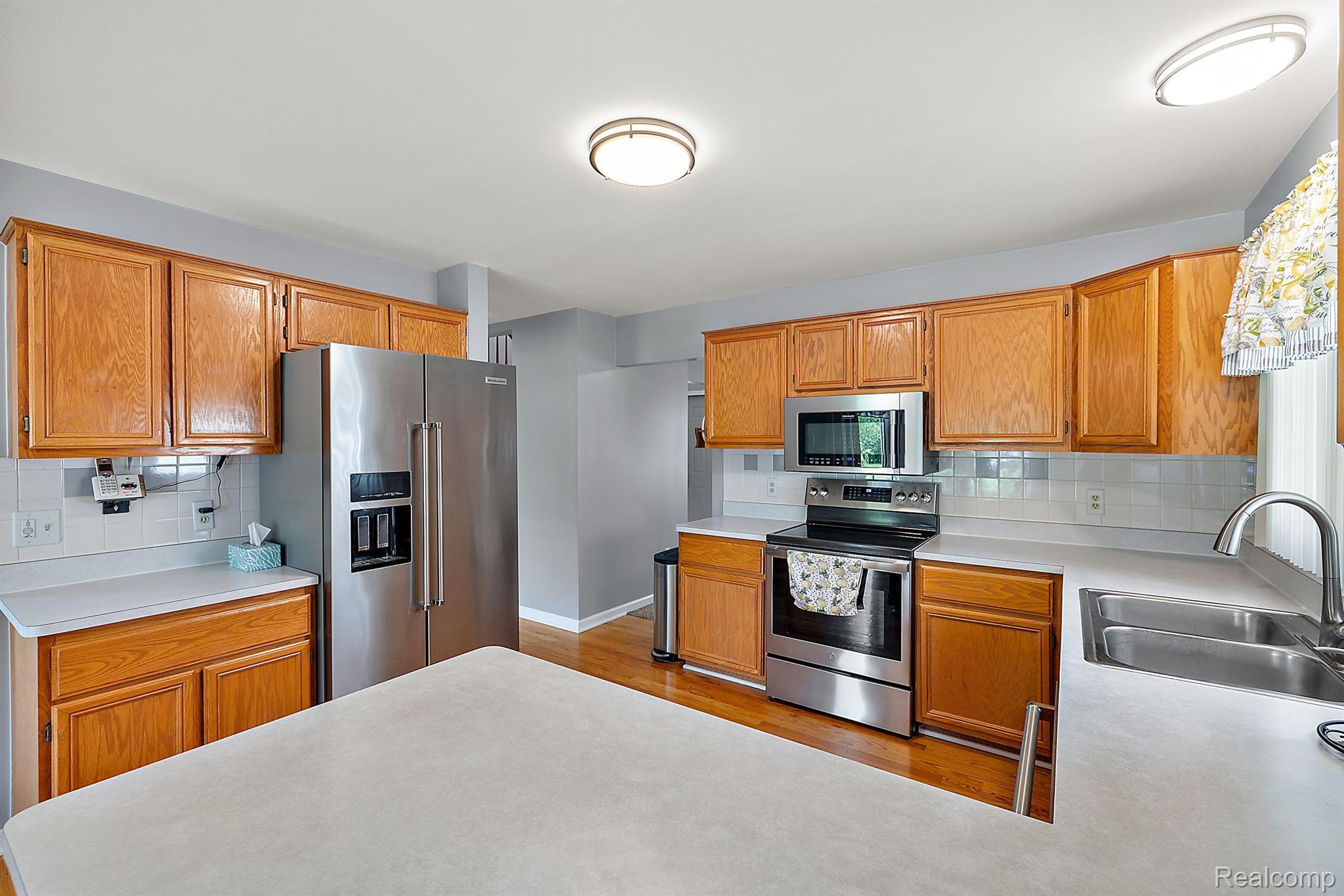52696 MARY MARTIN DRIVE