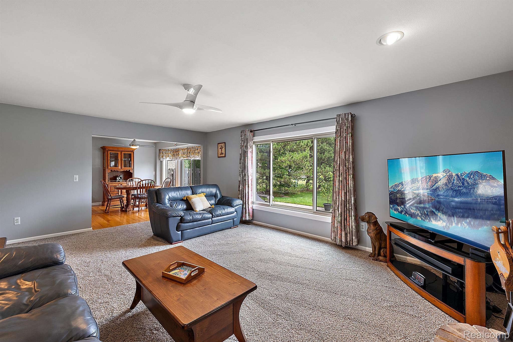 52696 MARY MARTIN DRIVE