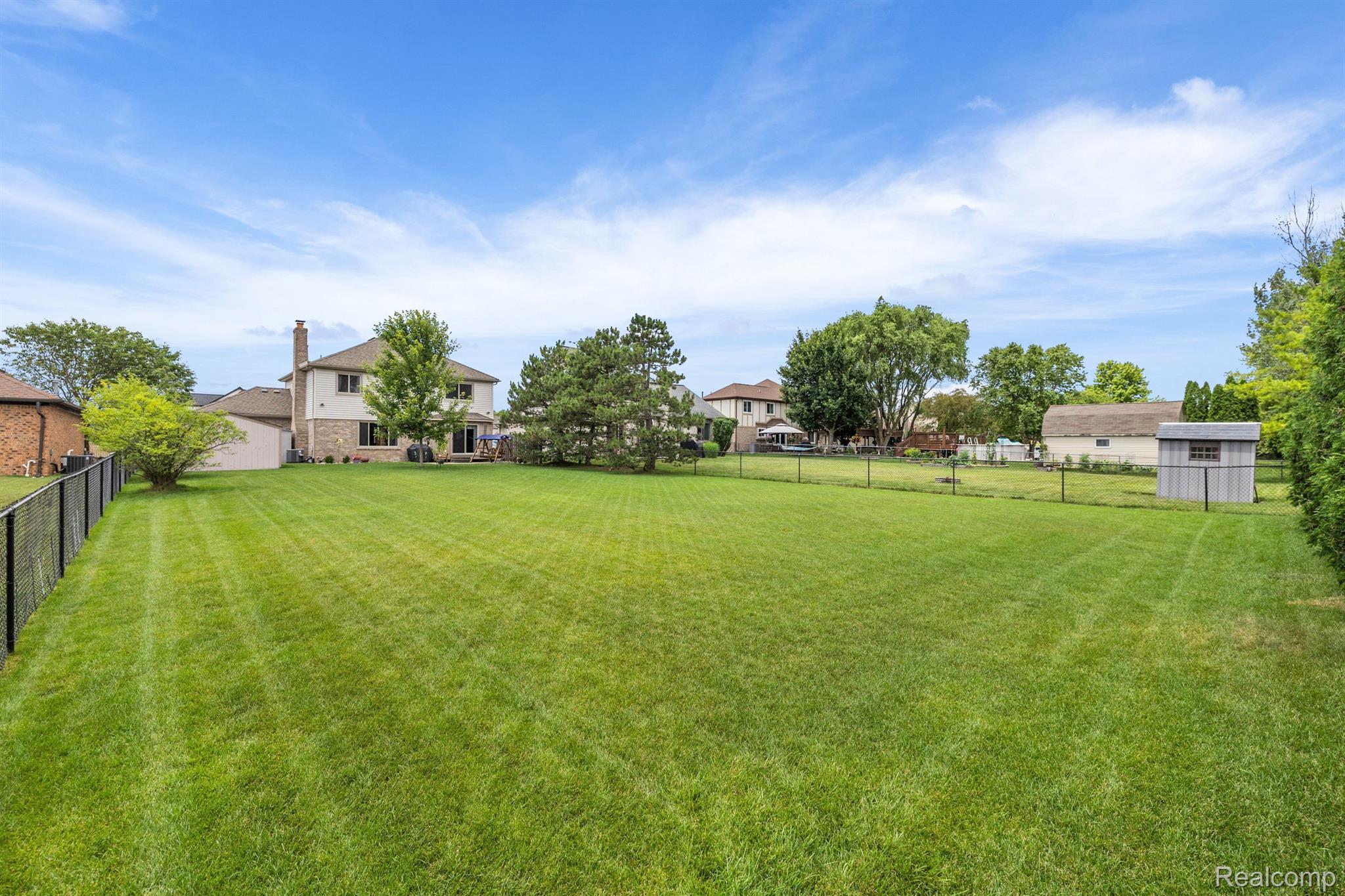 52696 MARY MARTIN DRIVE