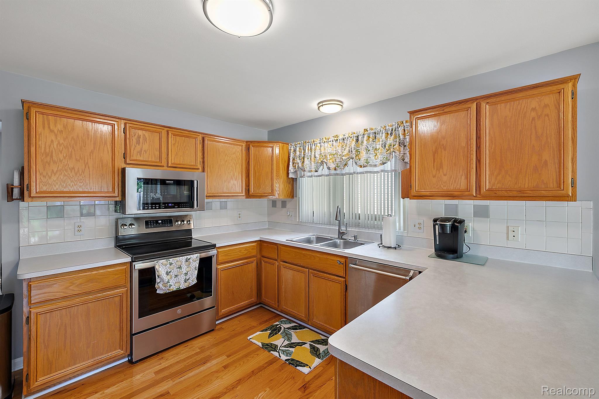 52696 MARY MARTIN DRIVE