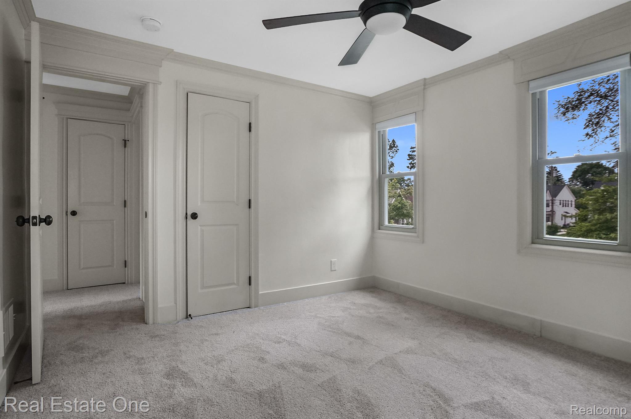 233 N EDISON AVENUE