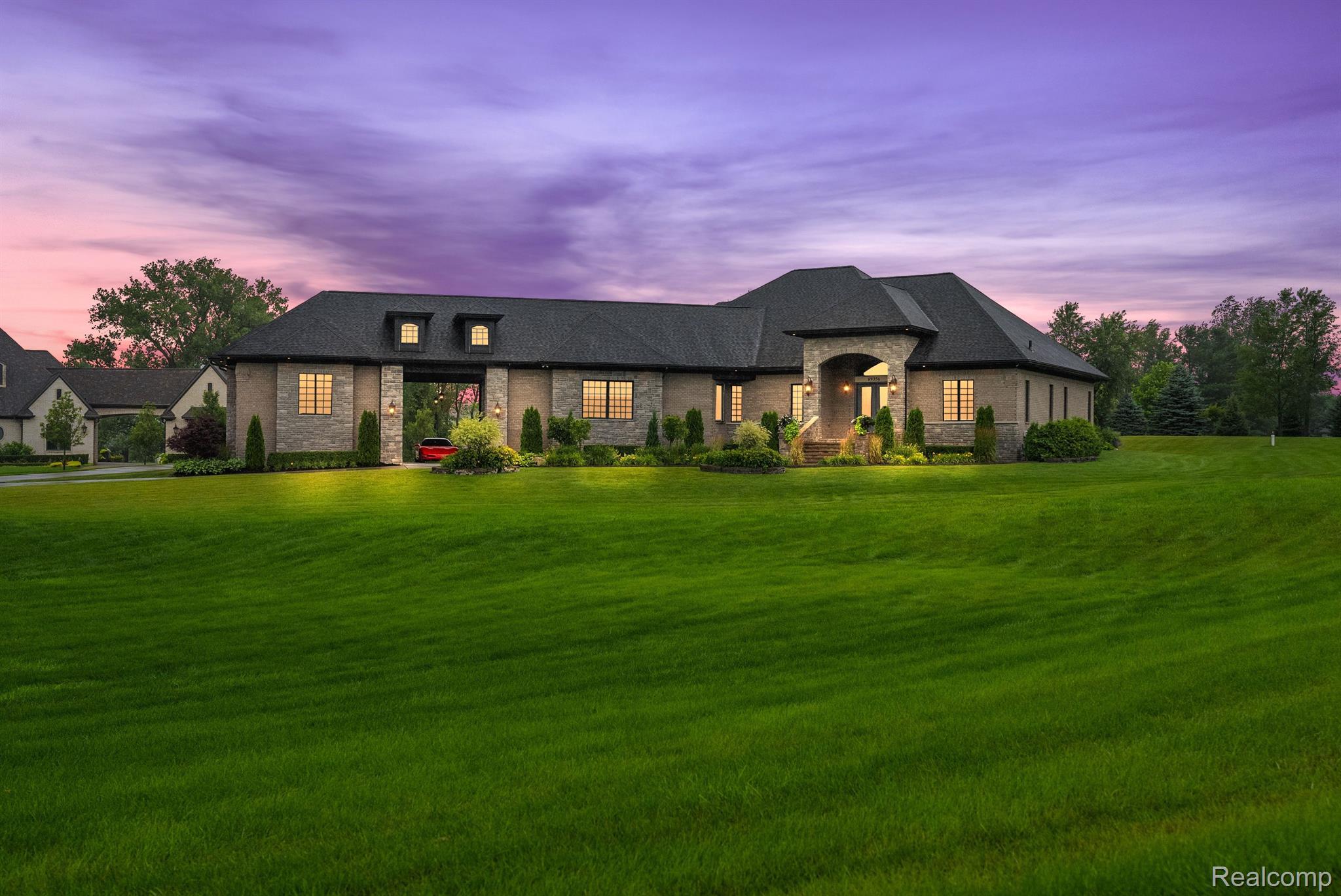 69356 LAKE POINT COURT