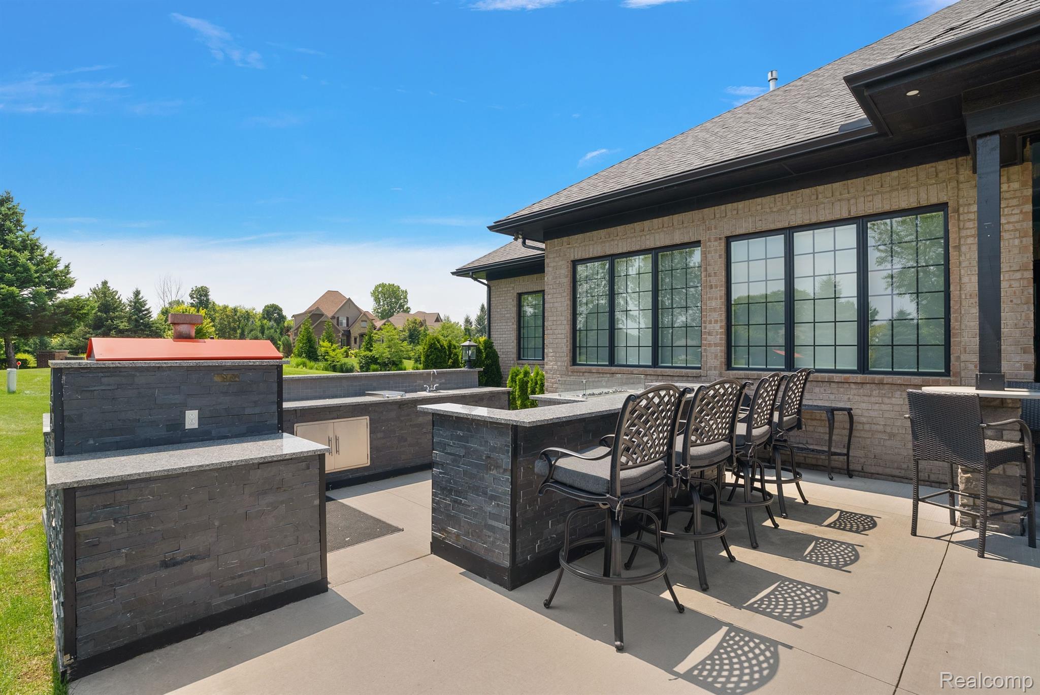 69356 LAKE POINT COURT
