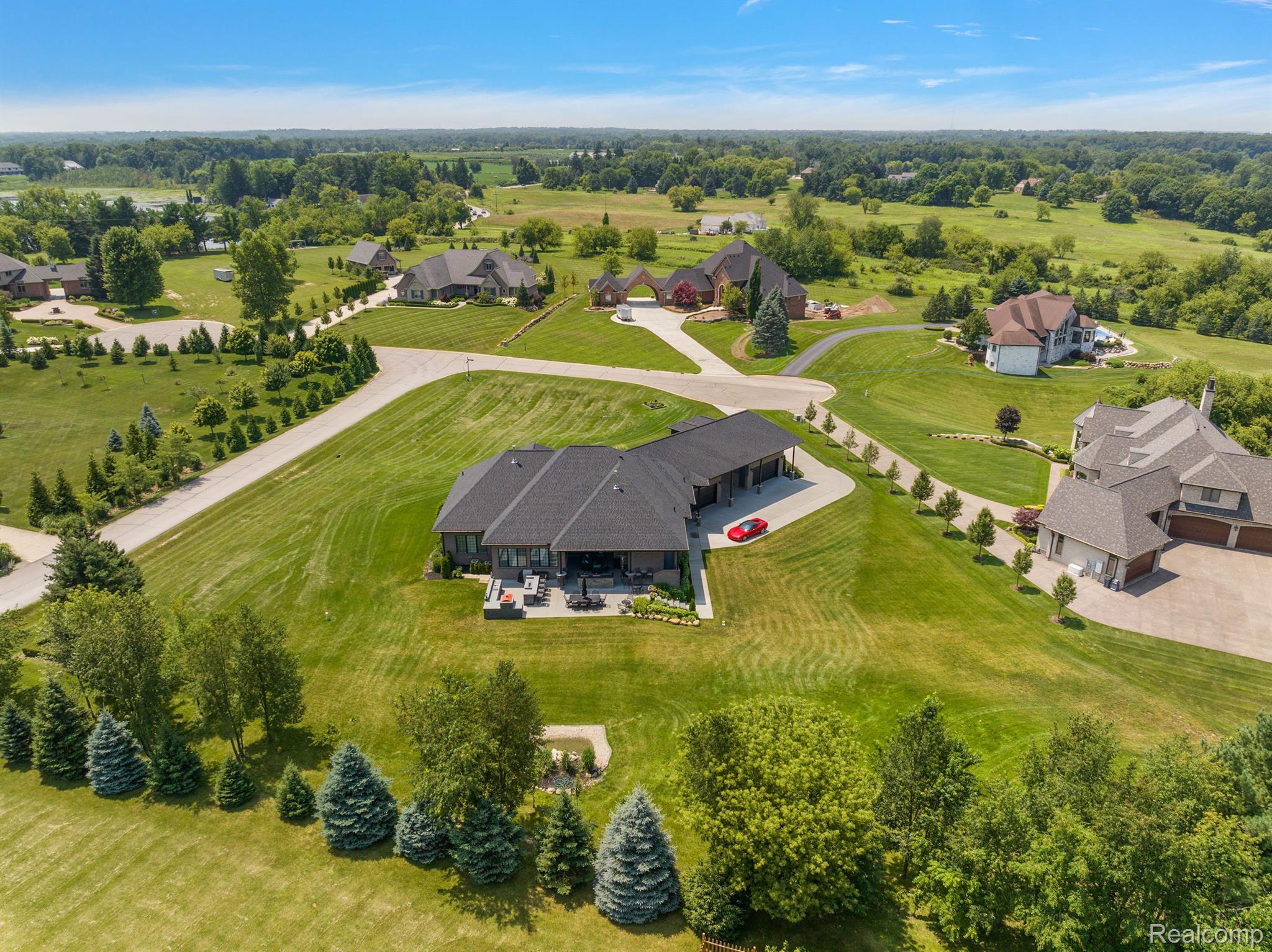 69356 LAKE POINT COURT