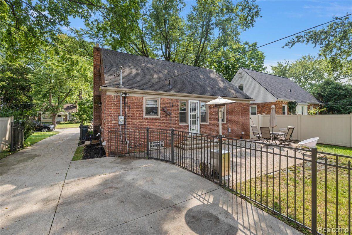 3581 WAKEFIELD ROAD