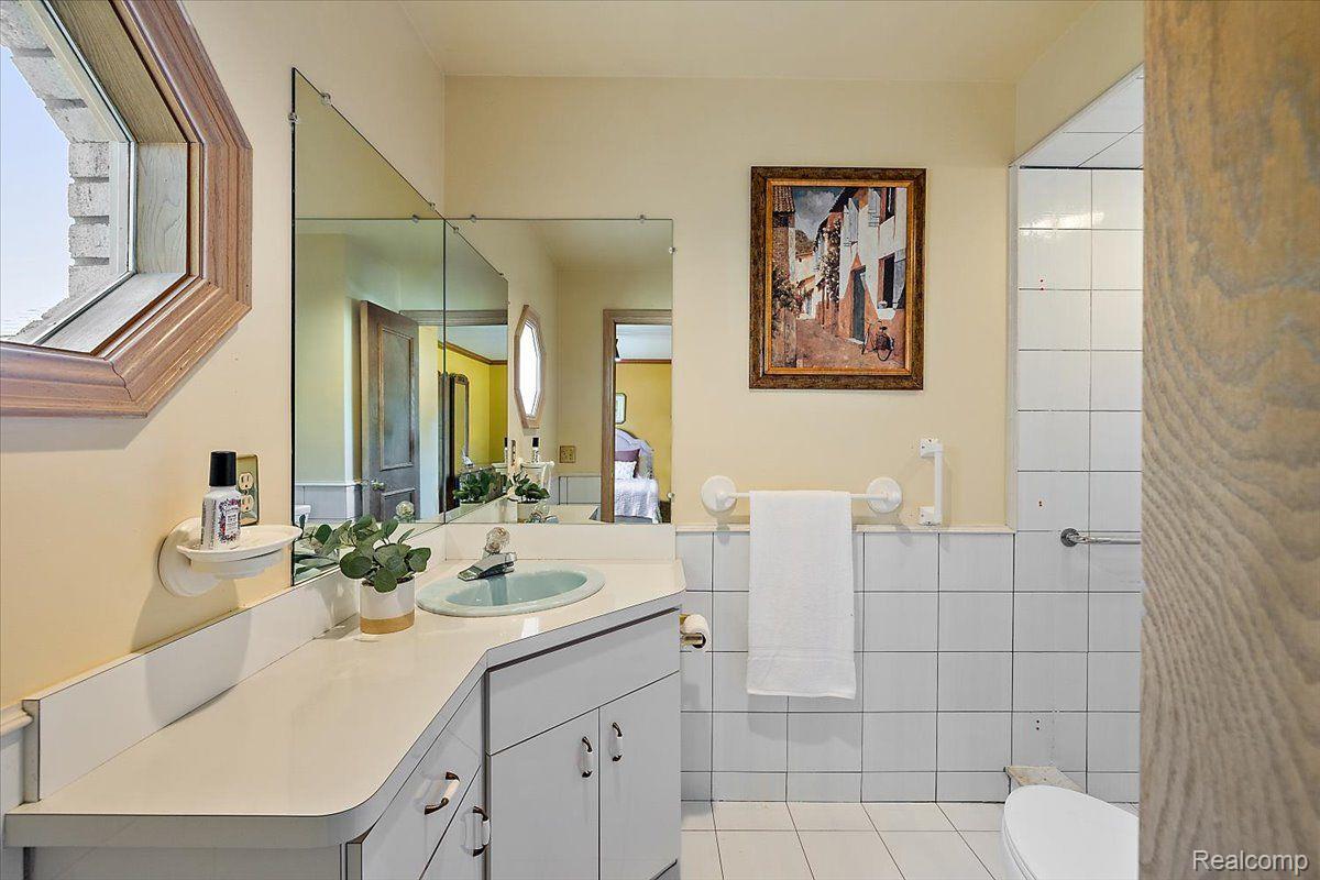 12543 CEDAR COURT