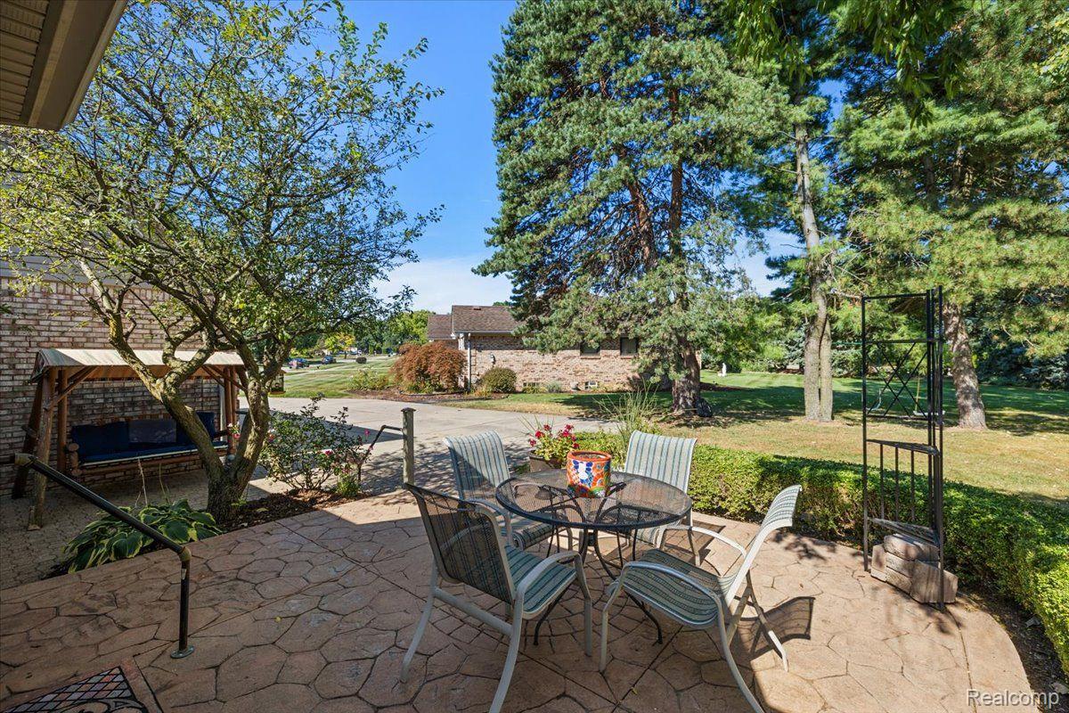 12543 CEDAR COURT