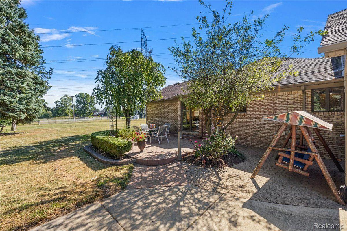 12543 CEDAR COURT