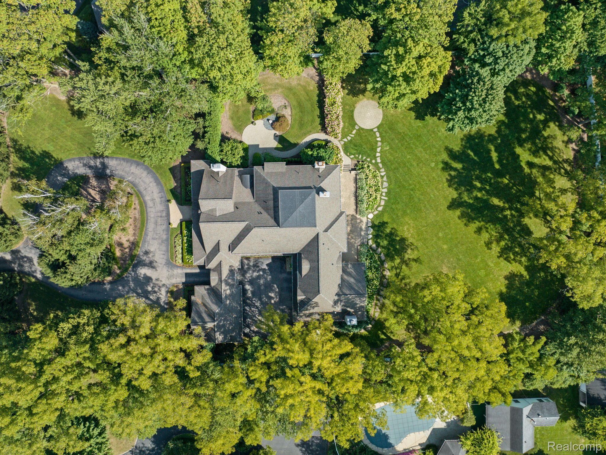 2025 QUARTON ROAD