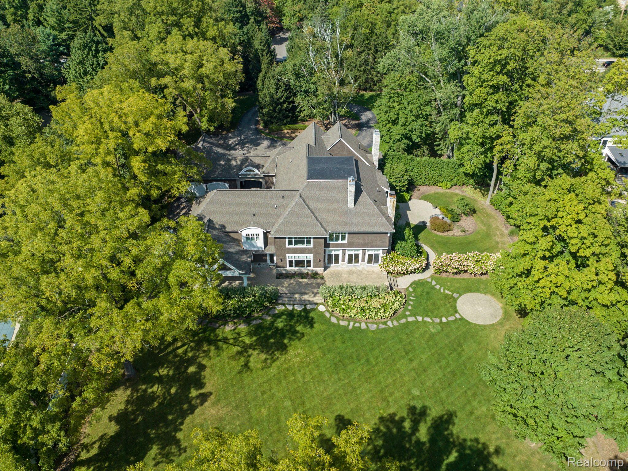 2025 QUARTON ROAD