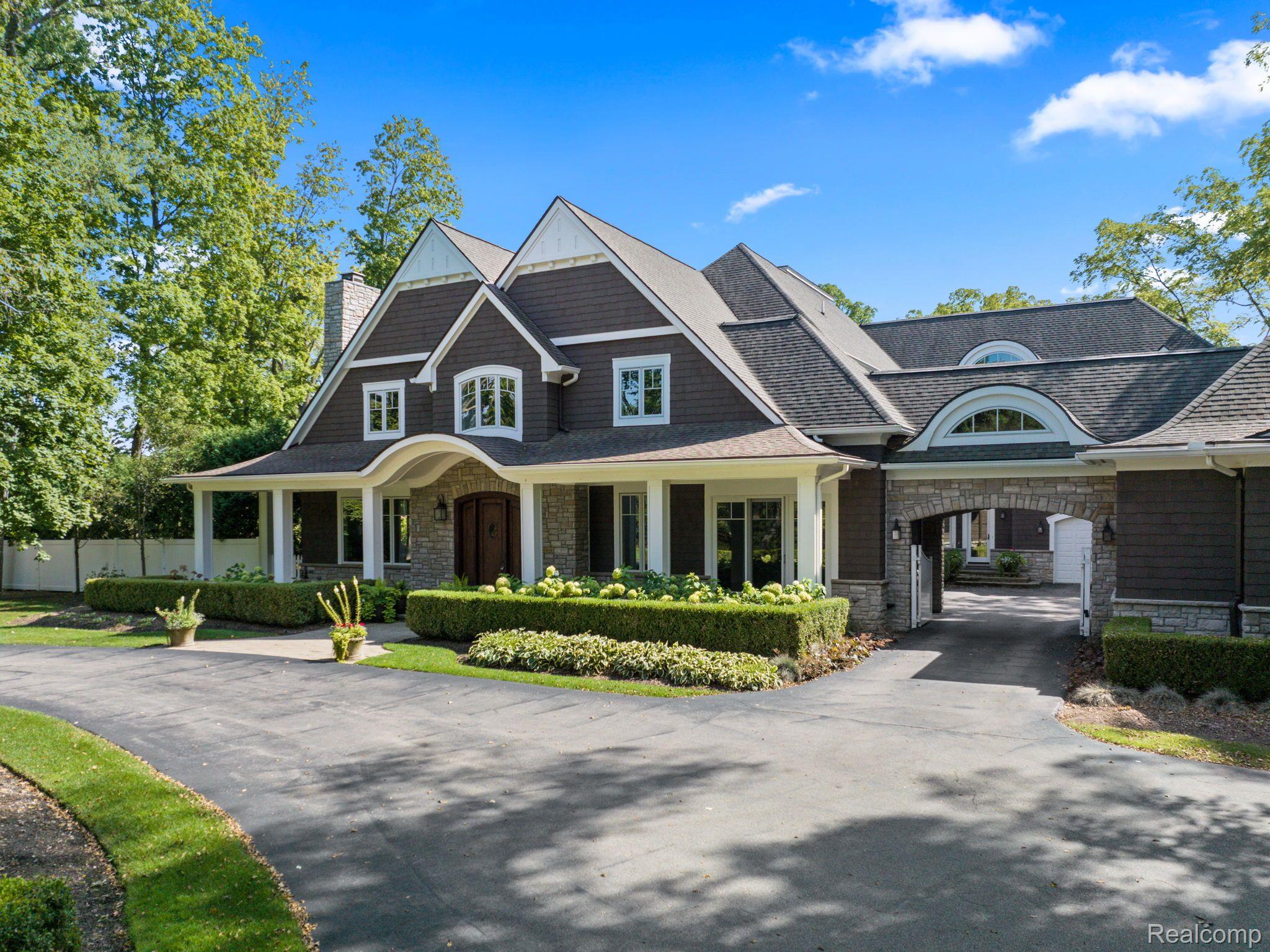 2025 QUARTON ROAD