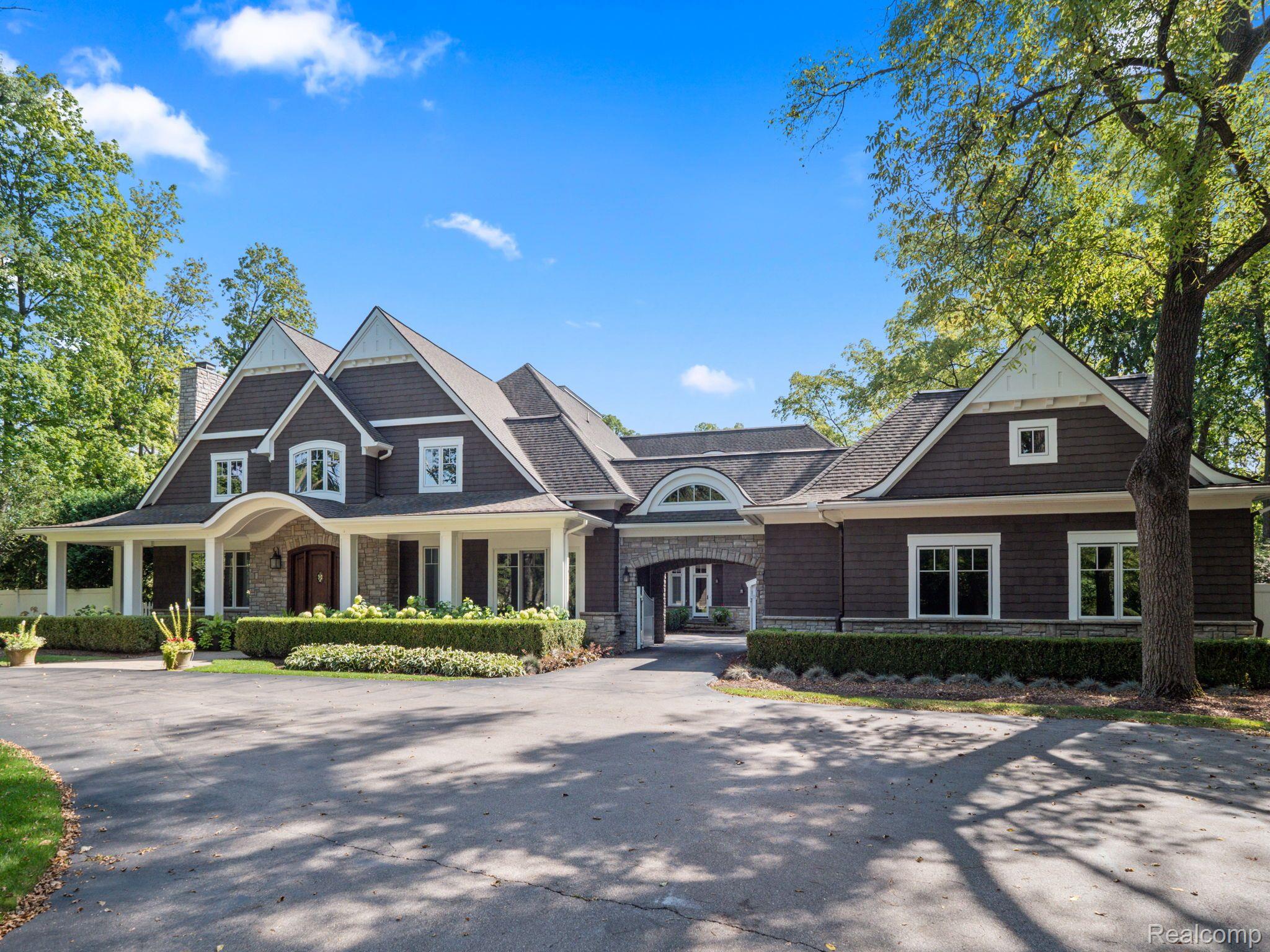 2025 QUARTON ROAD