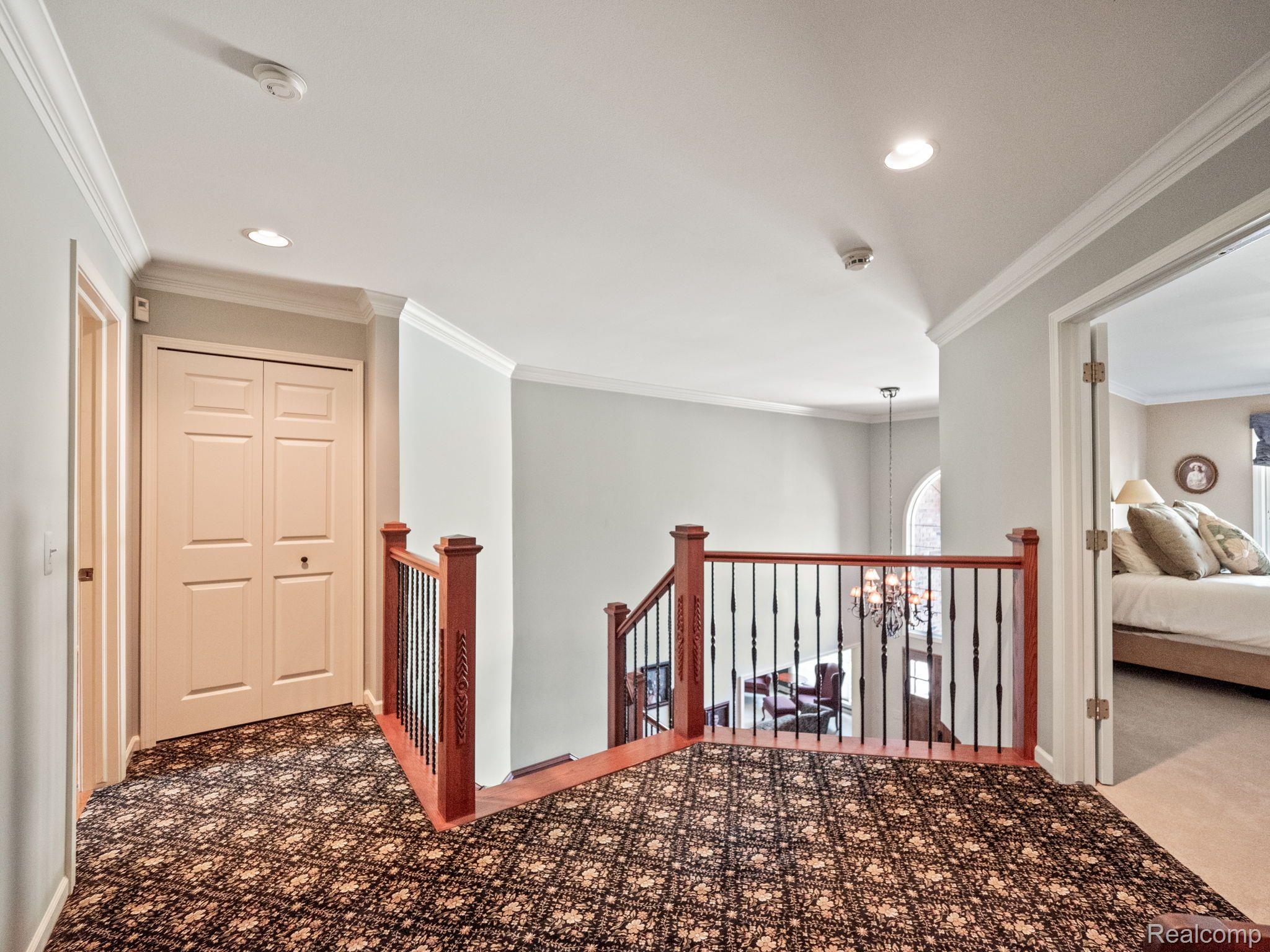 3513 SHAKESPEARE DRIVE