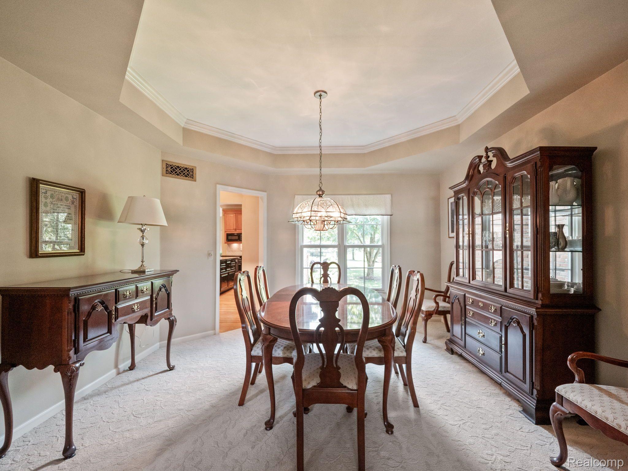 3513 SHAKESPEARE DRIVE