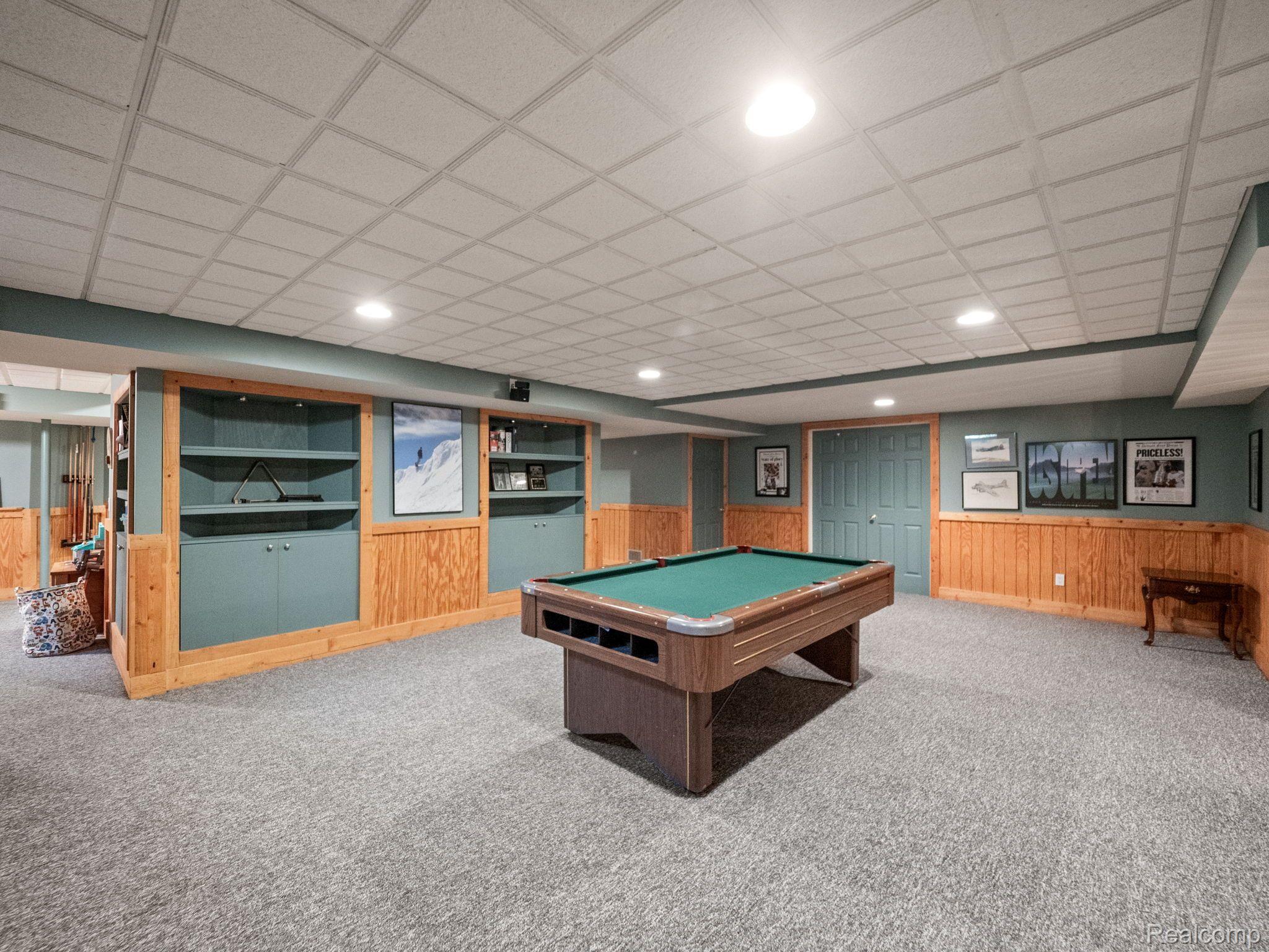 3513 SHAKESPEARE DRIVE