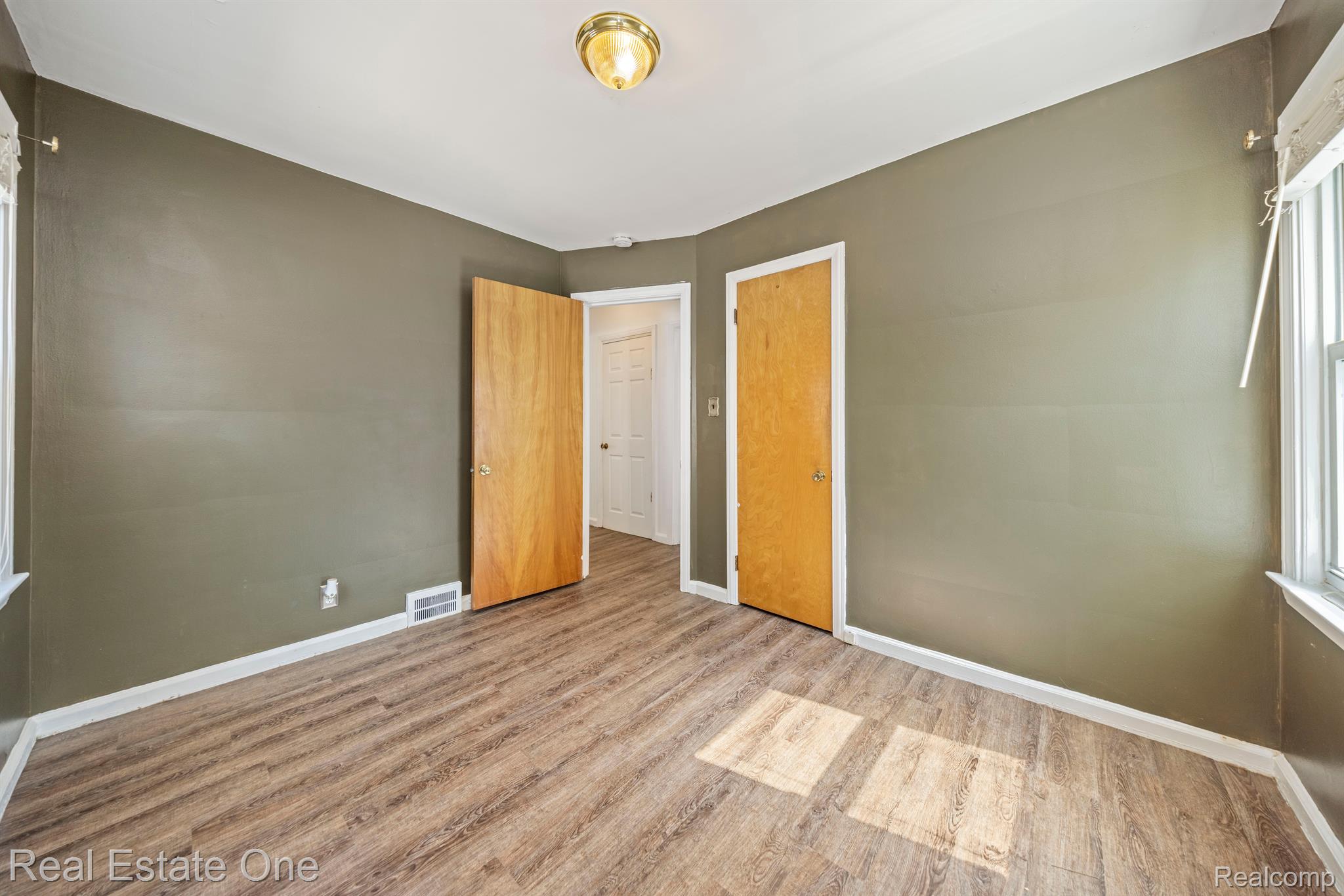 1347 HAMPTON ROAD