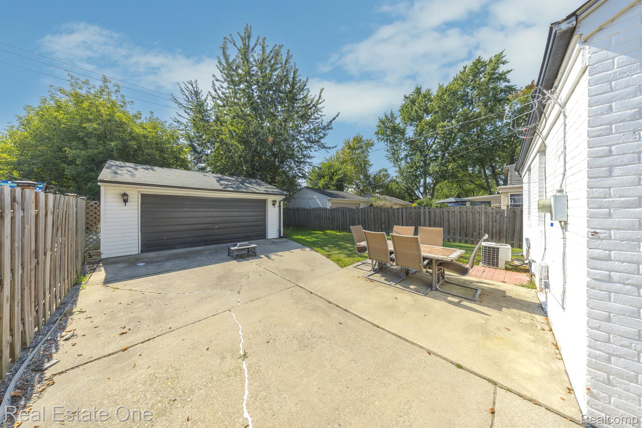 1347 HAMPTON ROAD