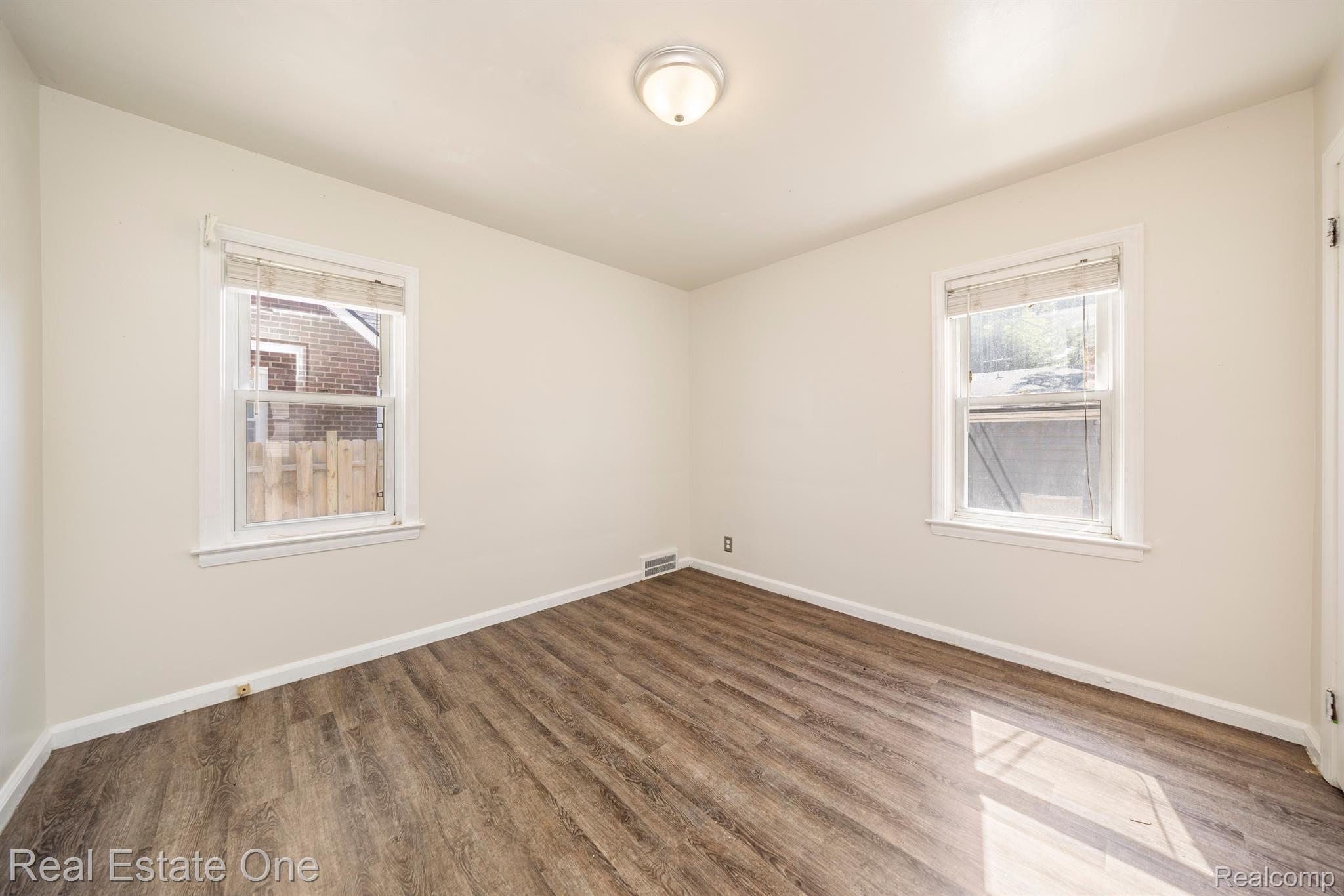 1347 HAMPTON ROAD