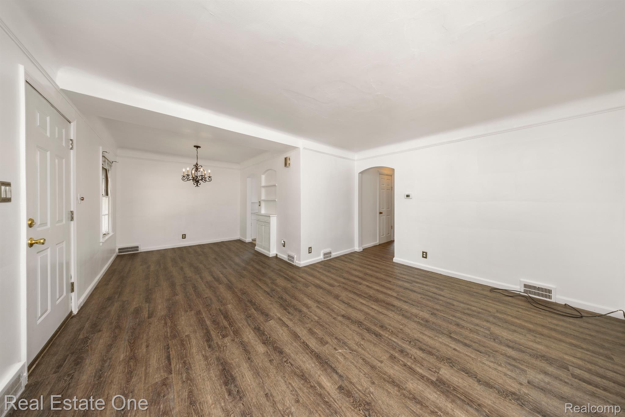 1347 HAMPTON ROAD