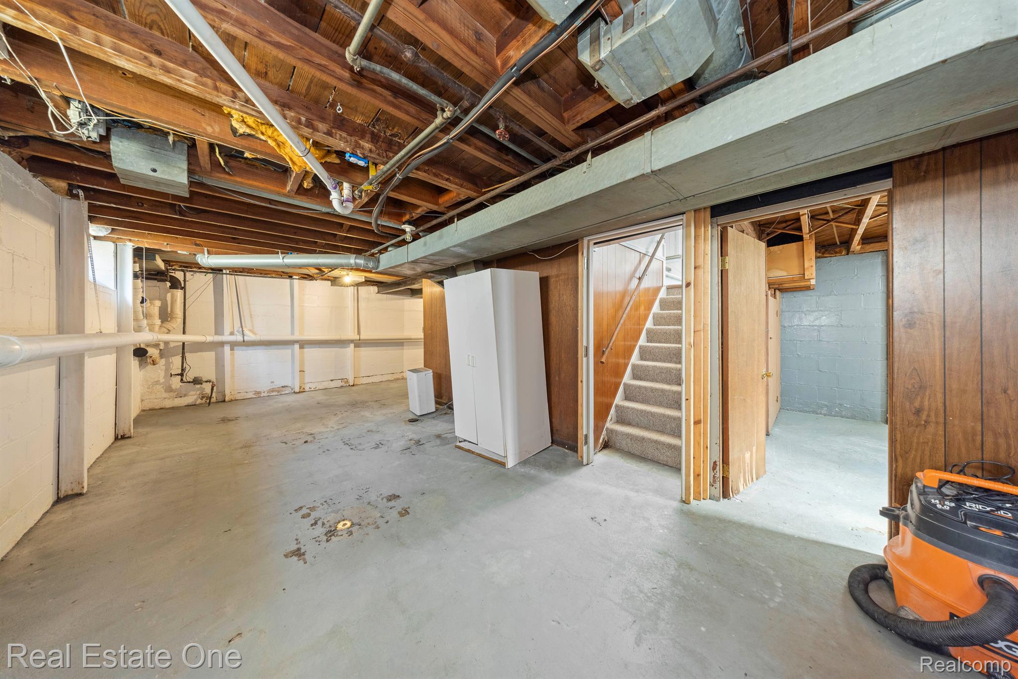 1347 HAMPTON ROAD