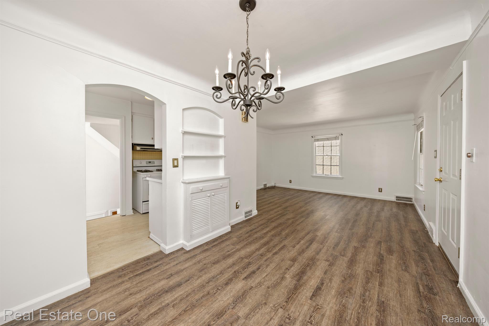 1347 HAMPTON ROAD