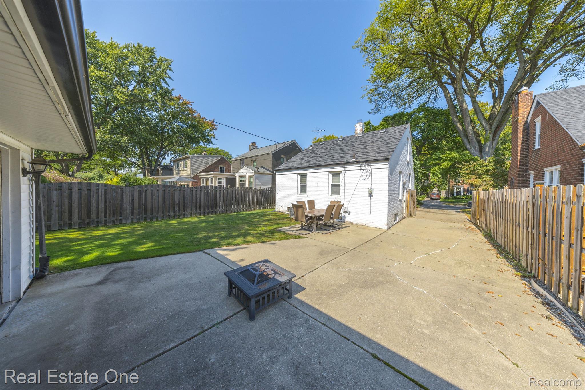 1347 HAMPTON ROAD