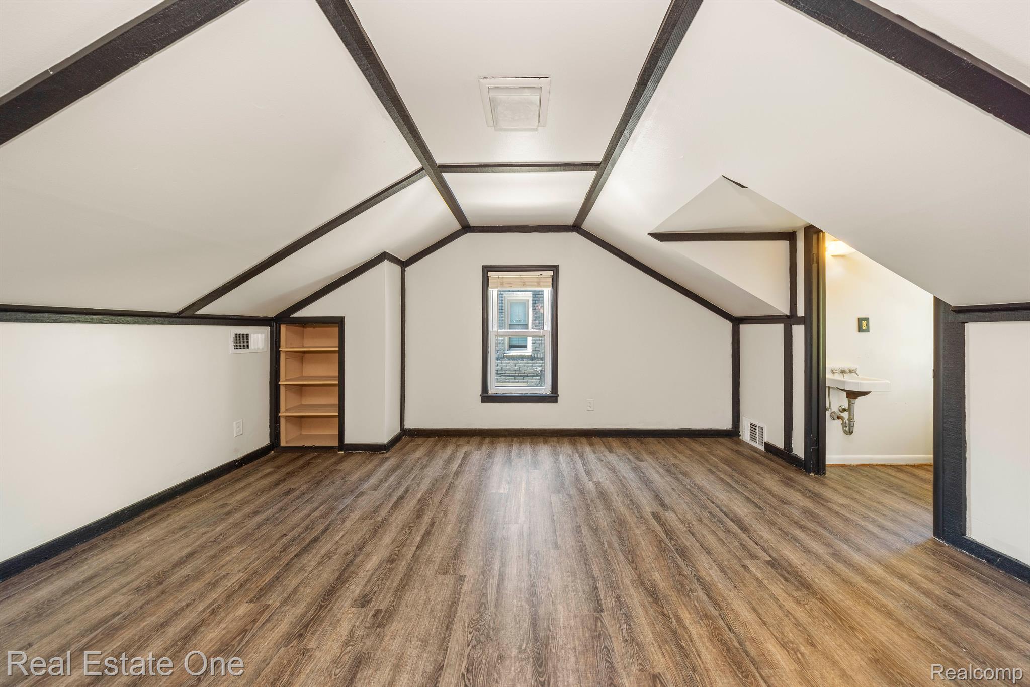 1347 HAMPTON ROAD