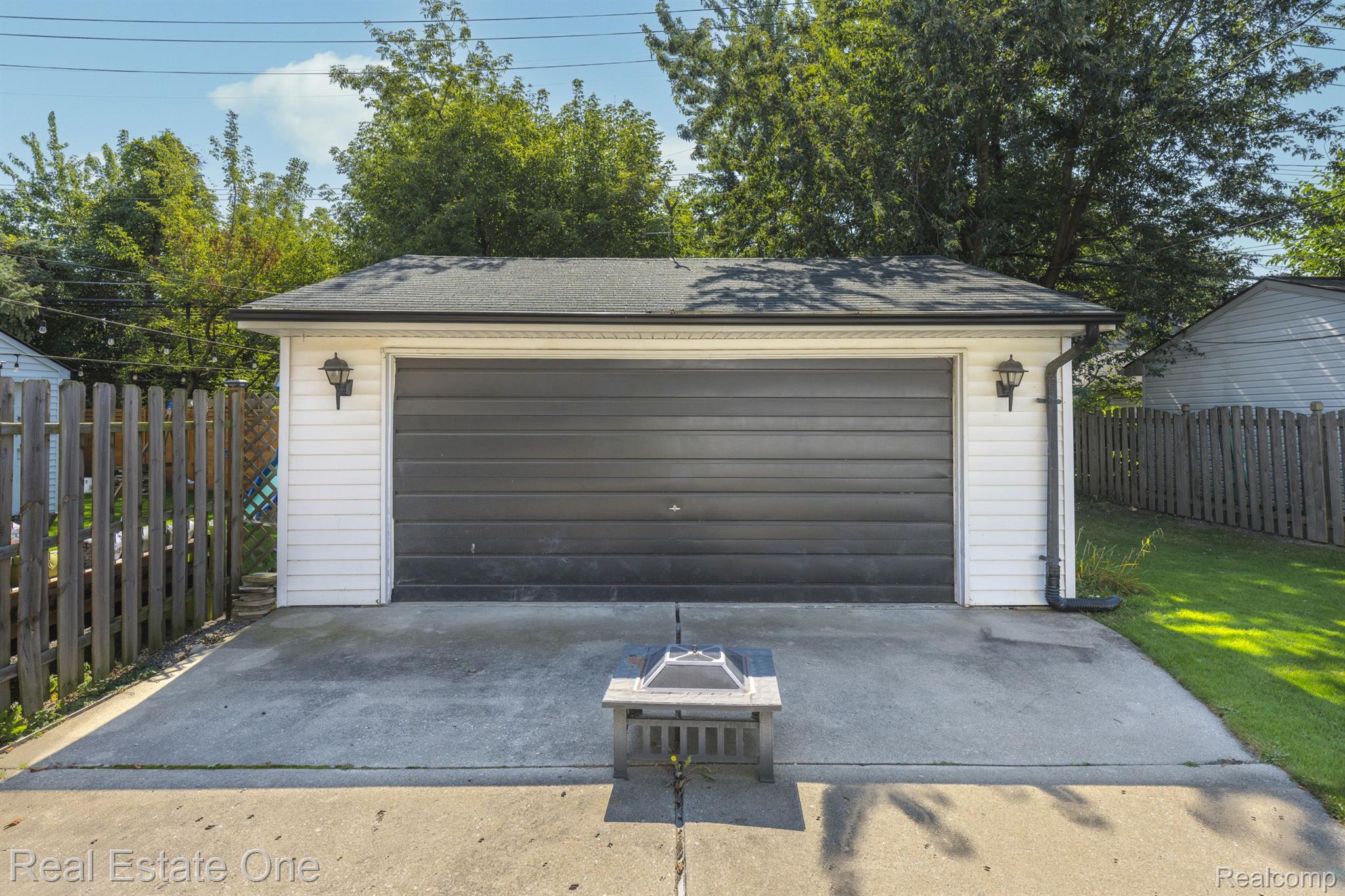 1347 HAMPTON ROAD