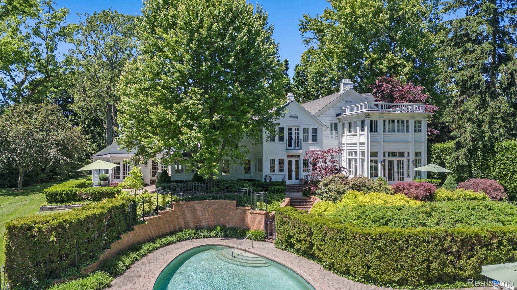 1155 QUARTON ROAD