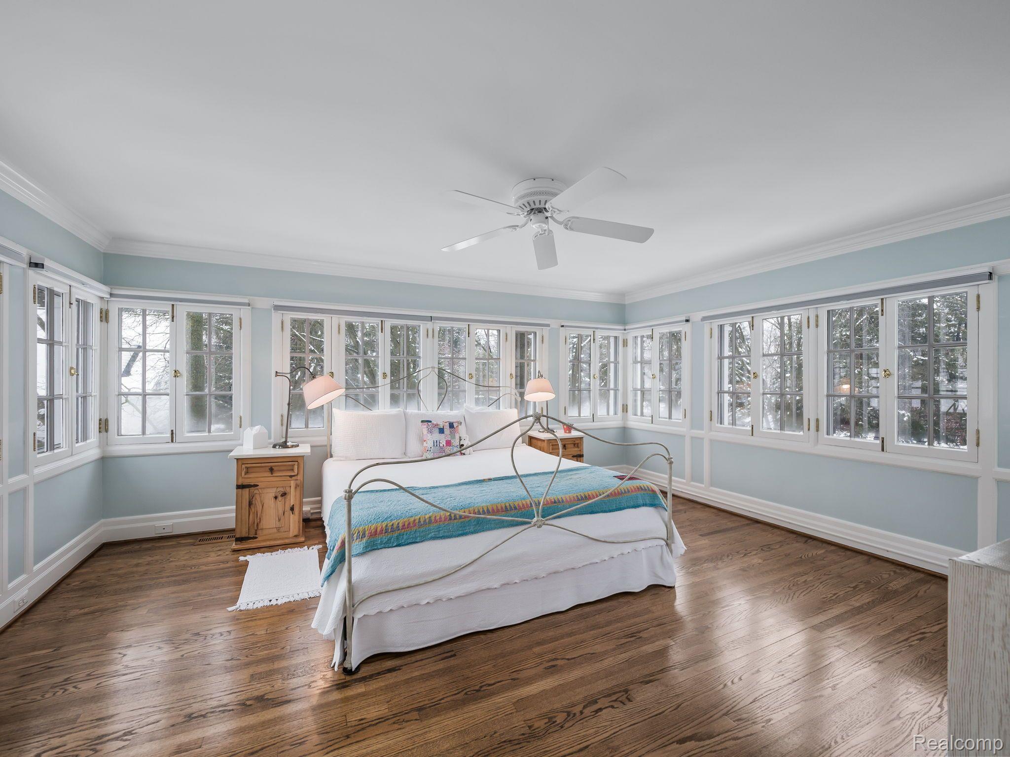 1155 QUARTON ROAD
