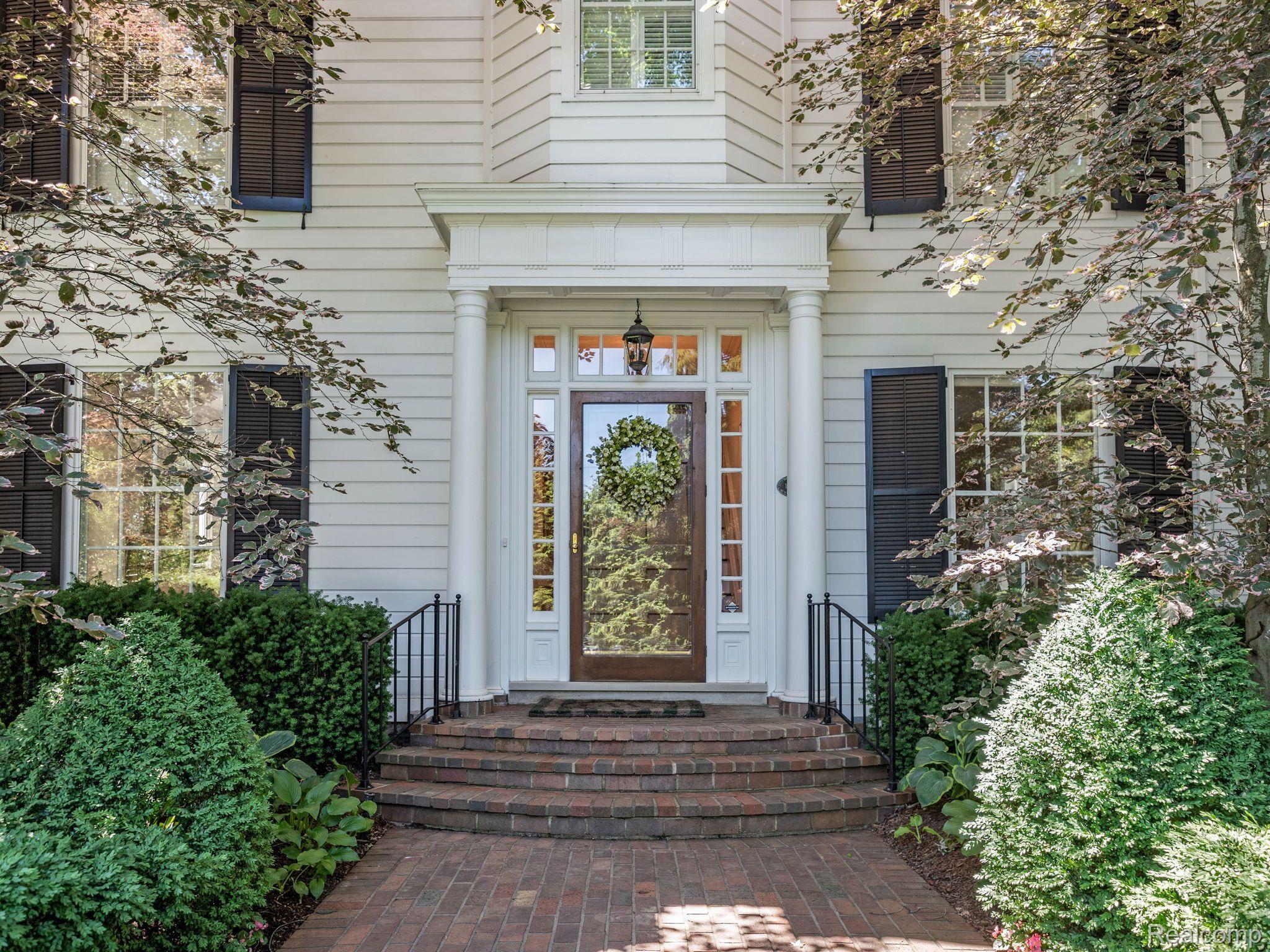 1155 QUARTON ROAD