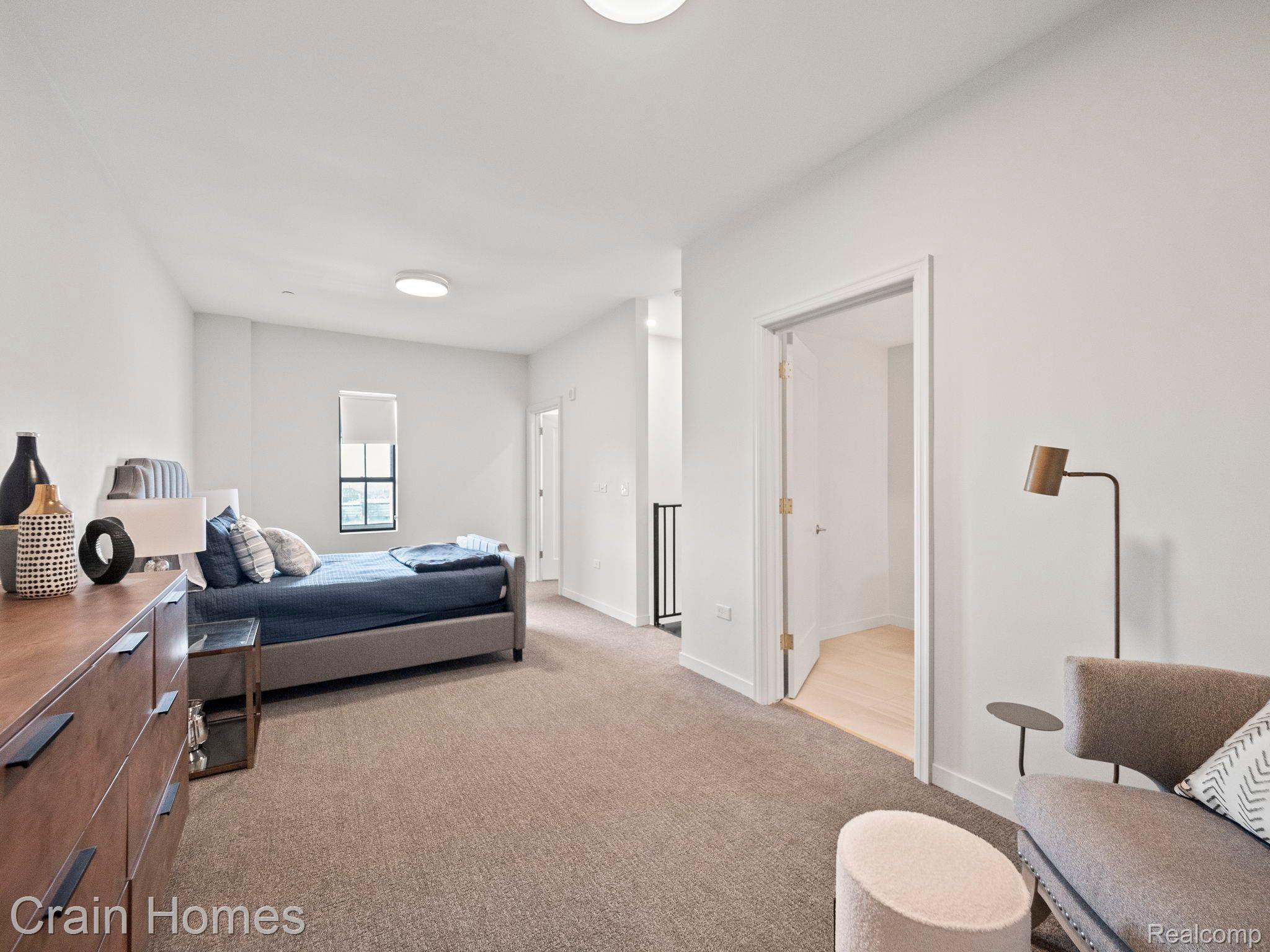 7430 2ND AVENUE #1006