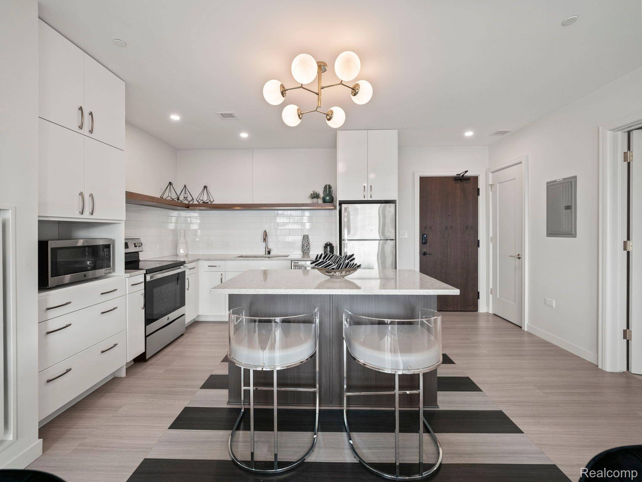 7430 2ND AVENUE #0203