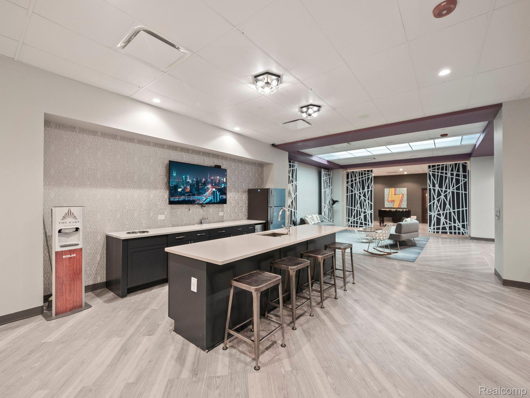 7430 2ND AVENUE #0222