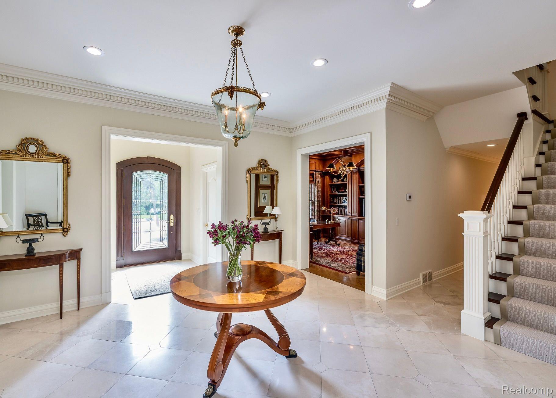 1505 ASHFORD LANE