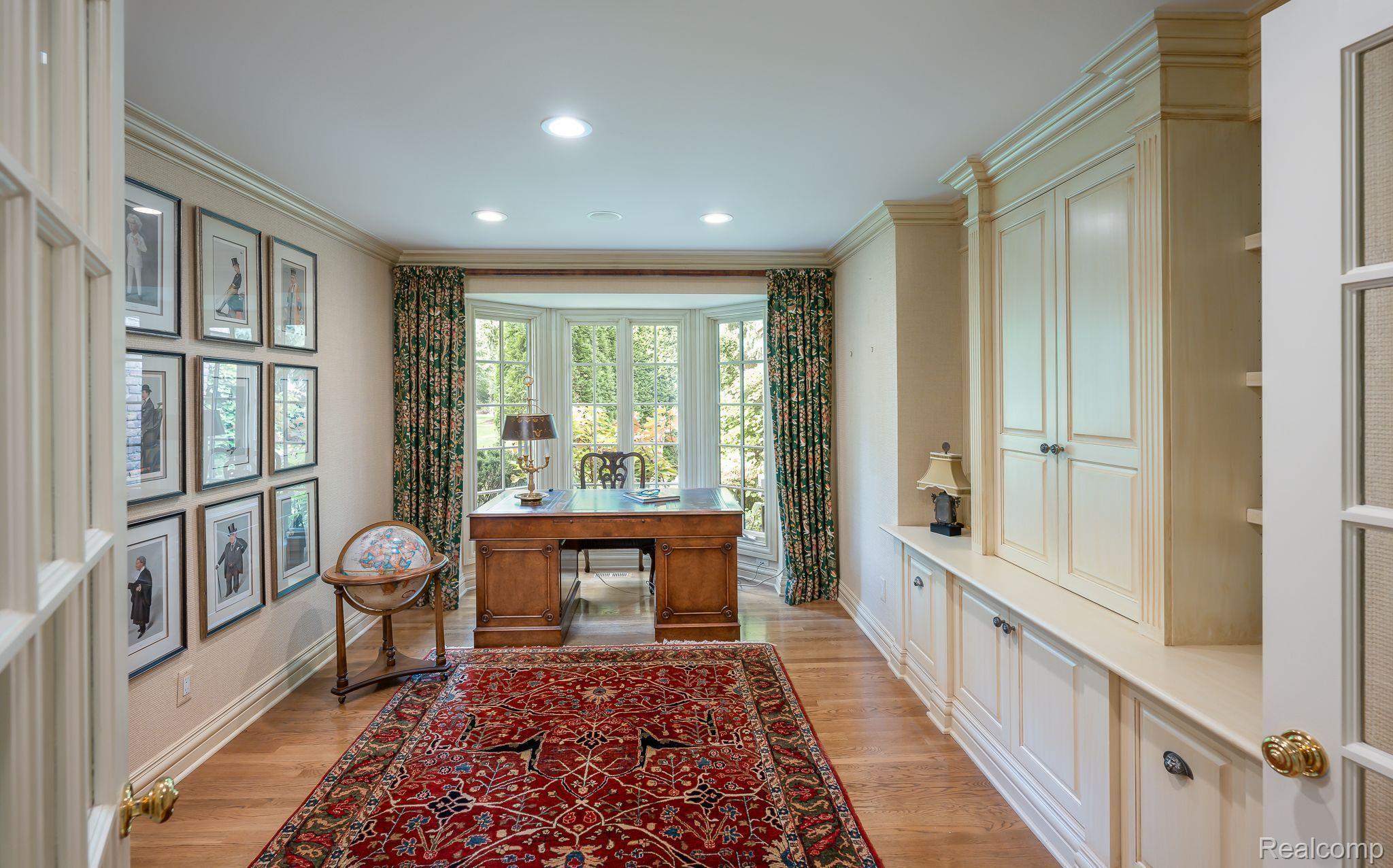 1505 ASHFORD LANE