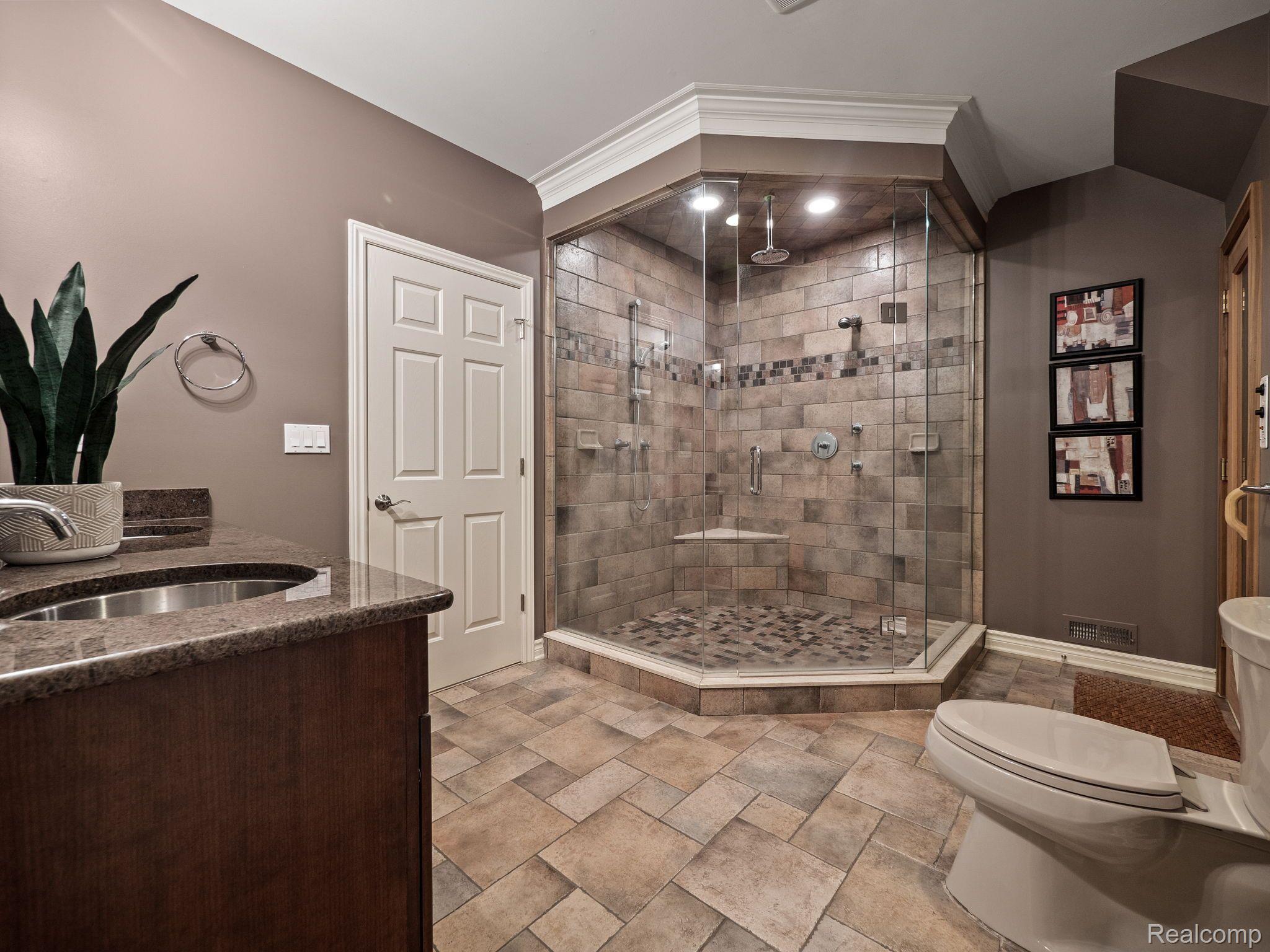1200 DEER PATH TRAIL