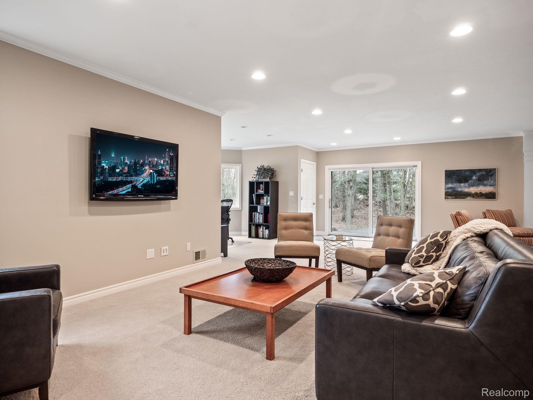 1200 DEER PATH TRAIL