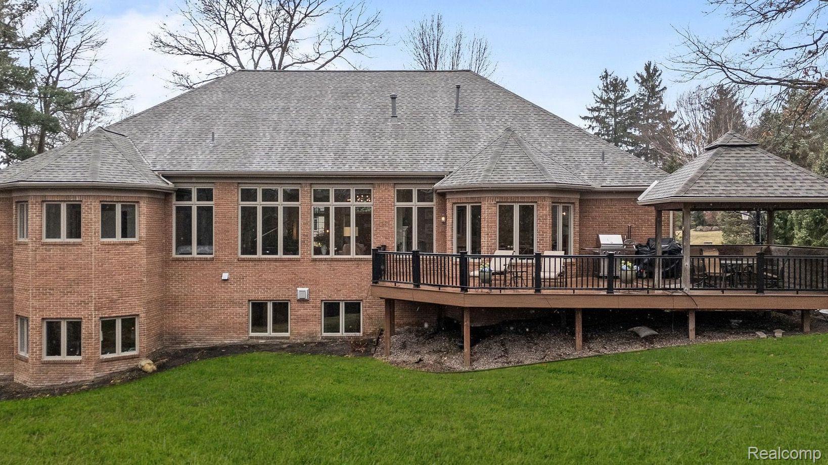 1200 DEER PATH TRAIL