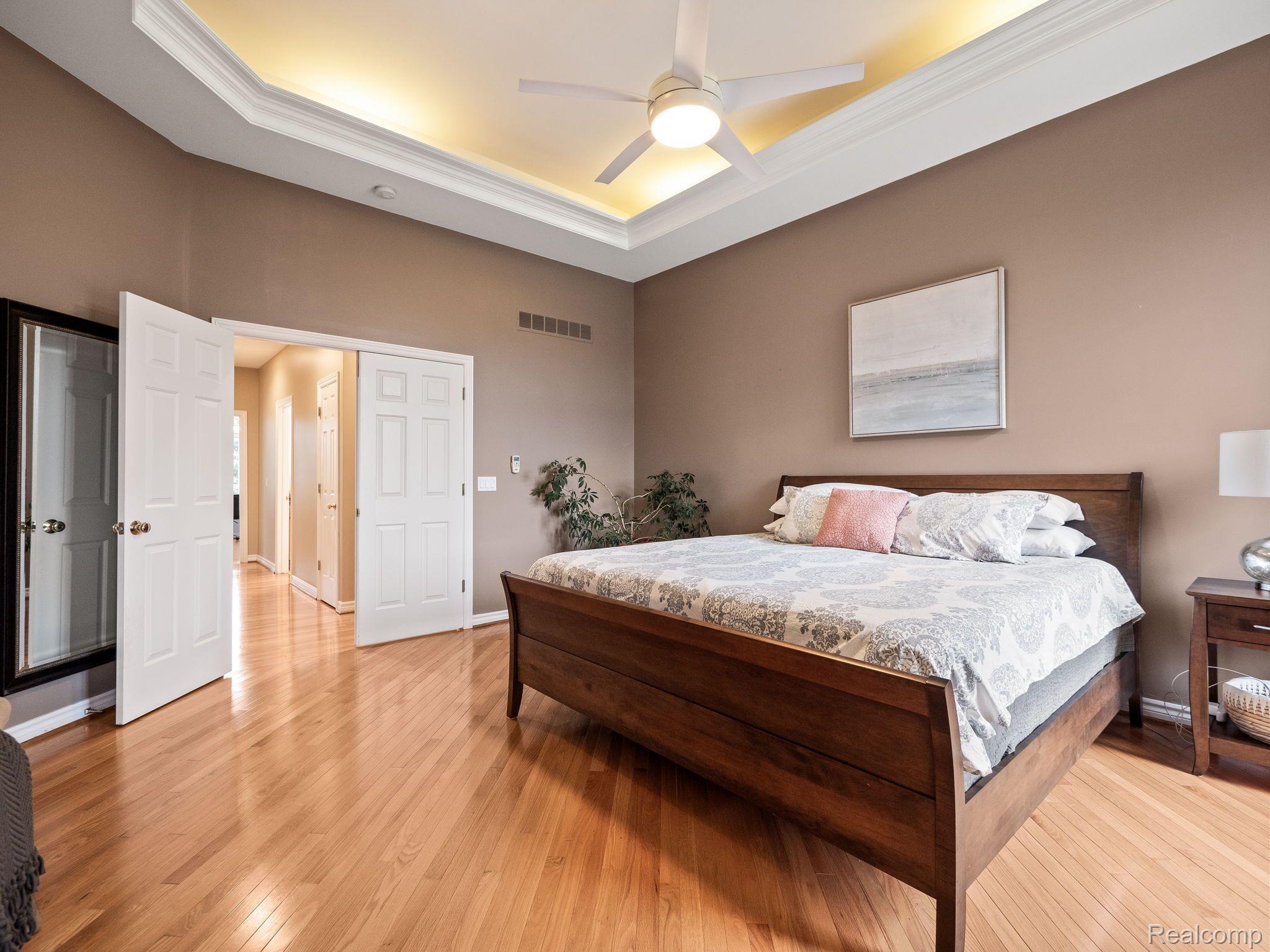 1200 DEER PATH TRAIL