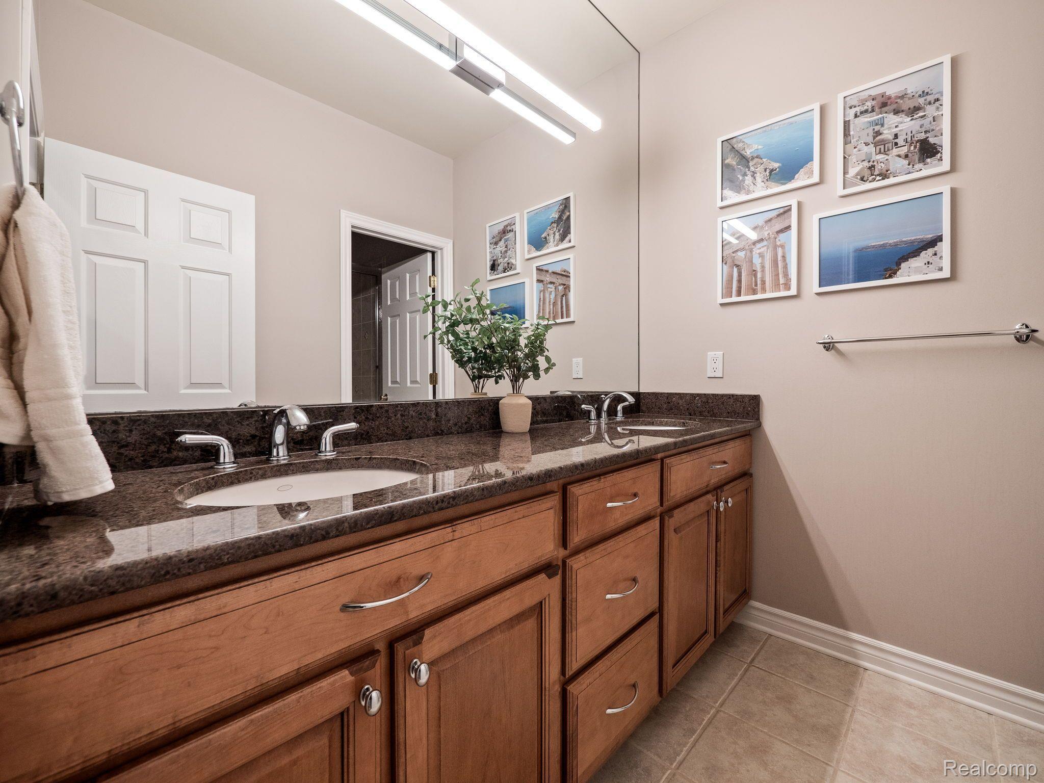 1200 DEER PATH TRAIL