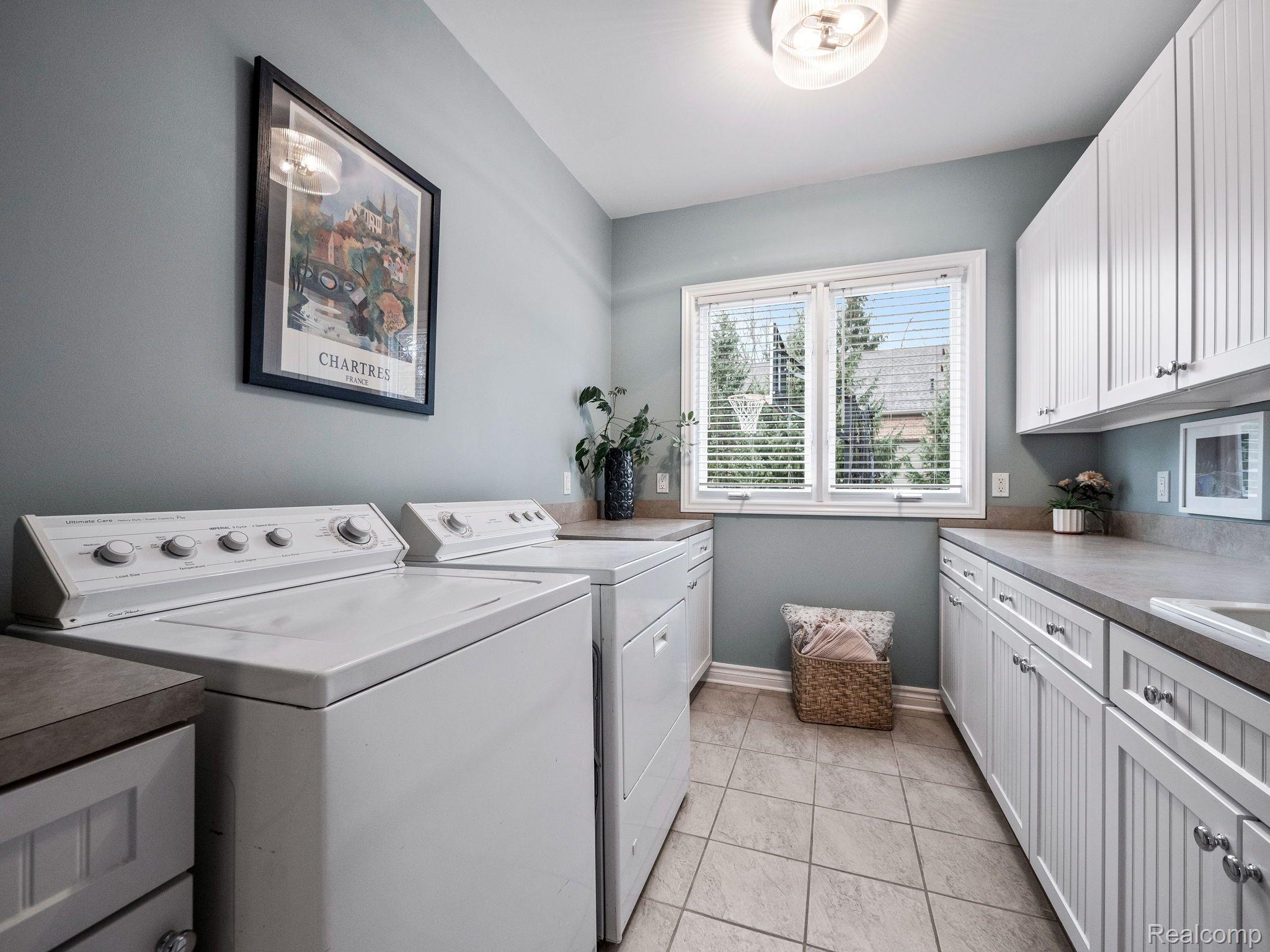 1200 DEER PATH TRAIL