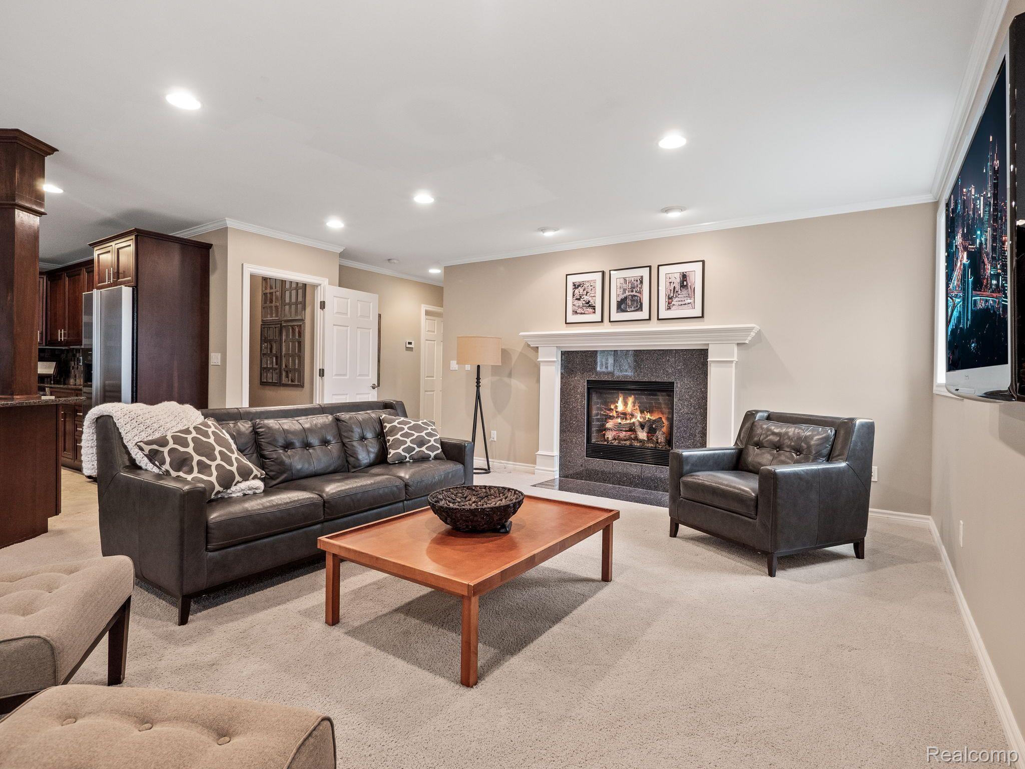 1200 DEER PATH TRAIL
