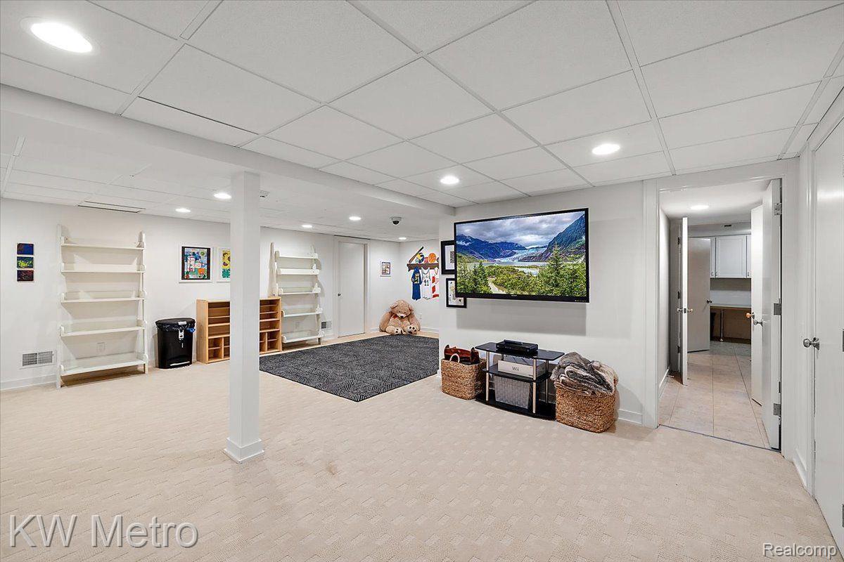 149 MARBLEHEAD DRIVE