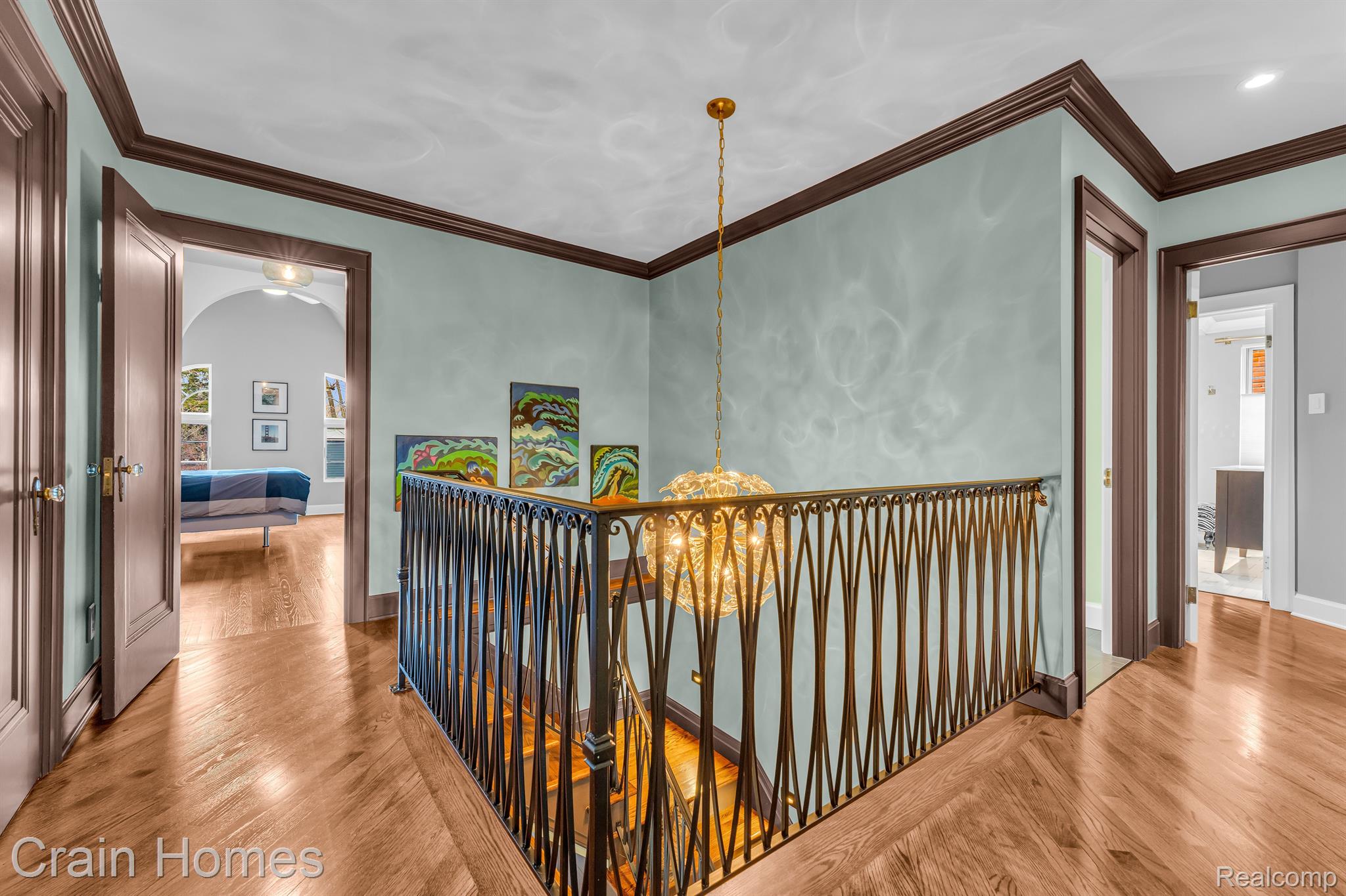 10136 ELGIN AVENUE