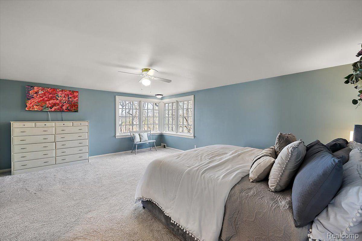 628 BENNINGTON Drive
