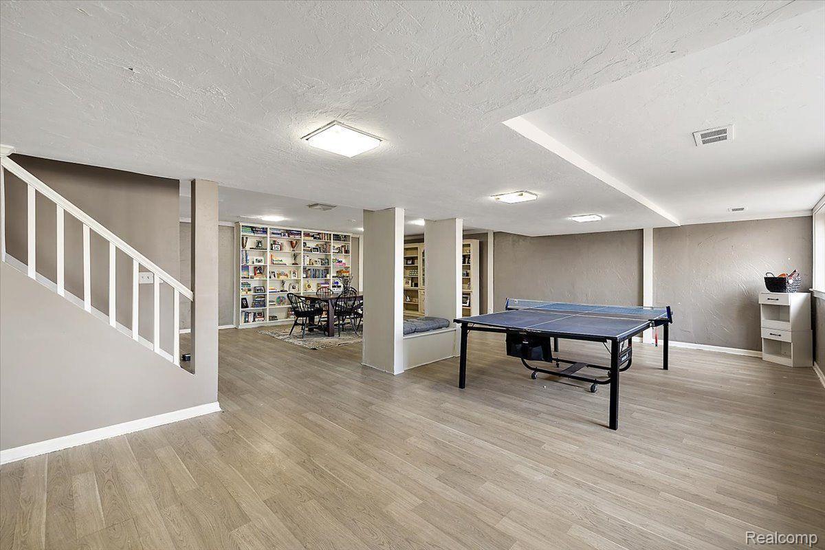 628 BENNINGTON Drive