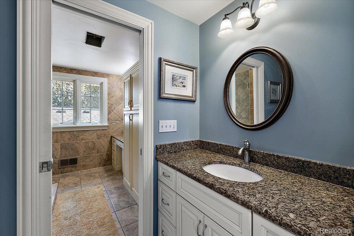 628 BENNINGTON DRIVE